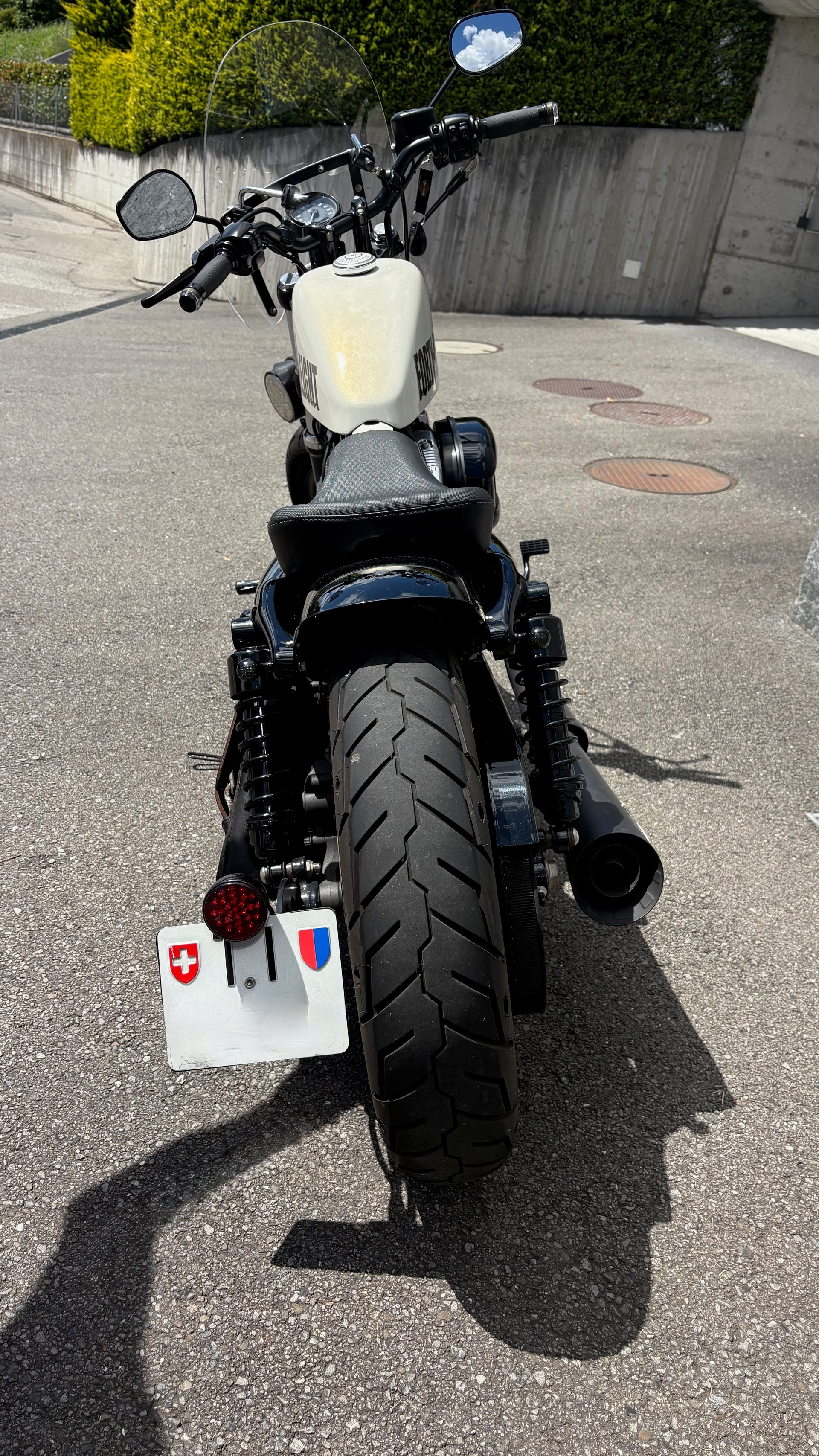 HARLEY-DAVIDSON XL 1200 Forty Eight-image-3