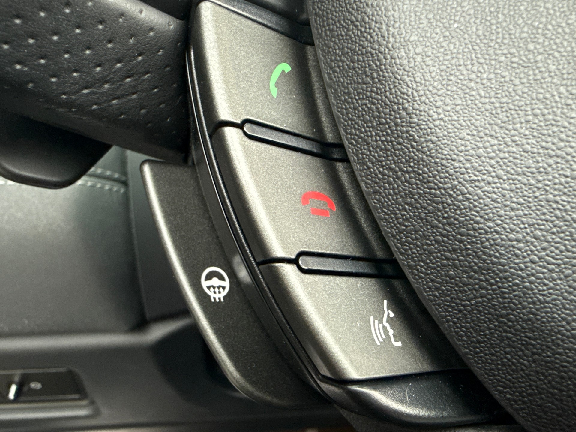 LAND ROVER Range Rover Evoque Convert. 2.0Si4 HSE Dynamic AT9-image-20