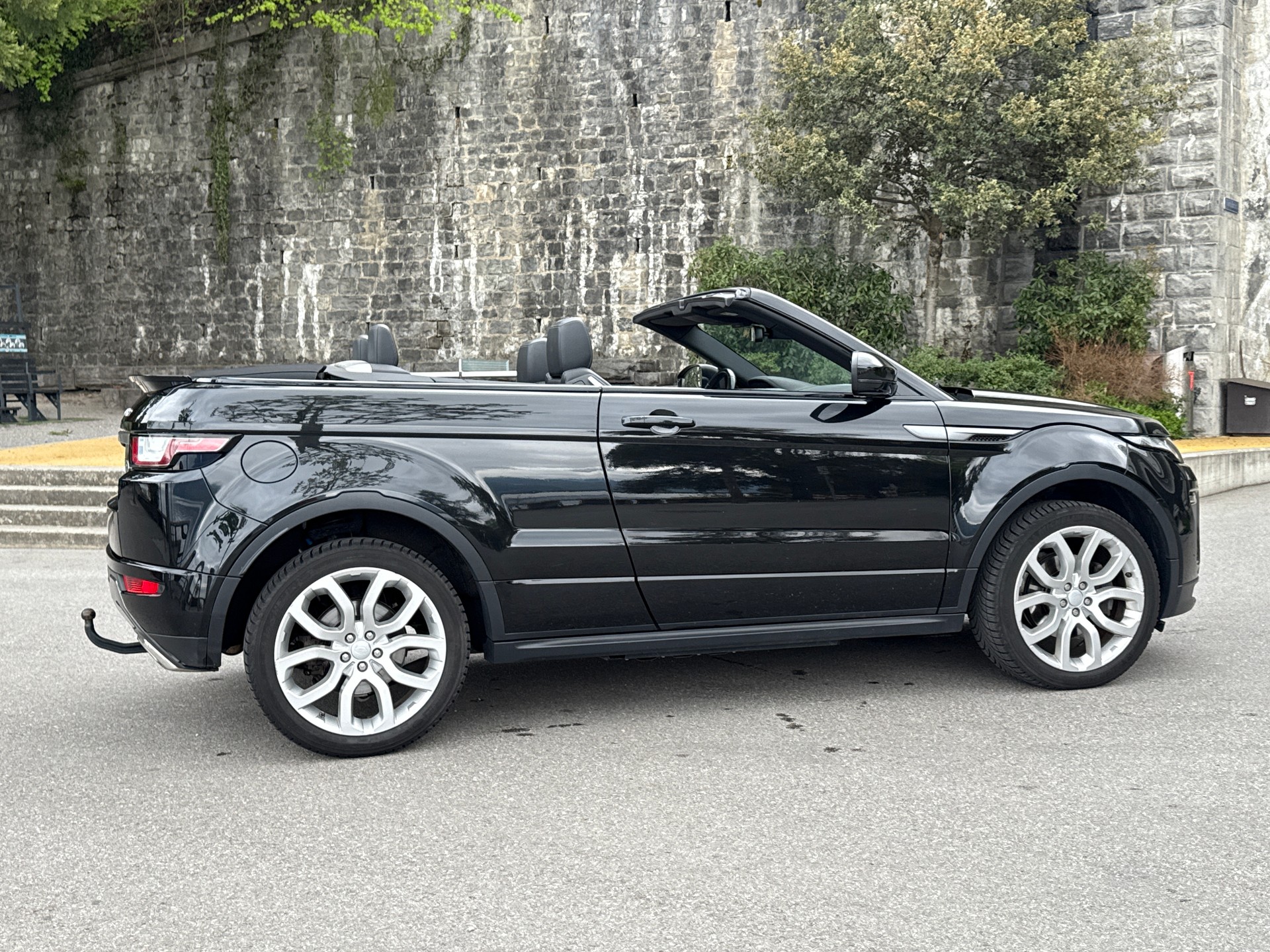 LAND ROVER Range Rover Evoque Convert. 2.0Si4 HSE Dynamic AT9-image-6