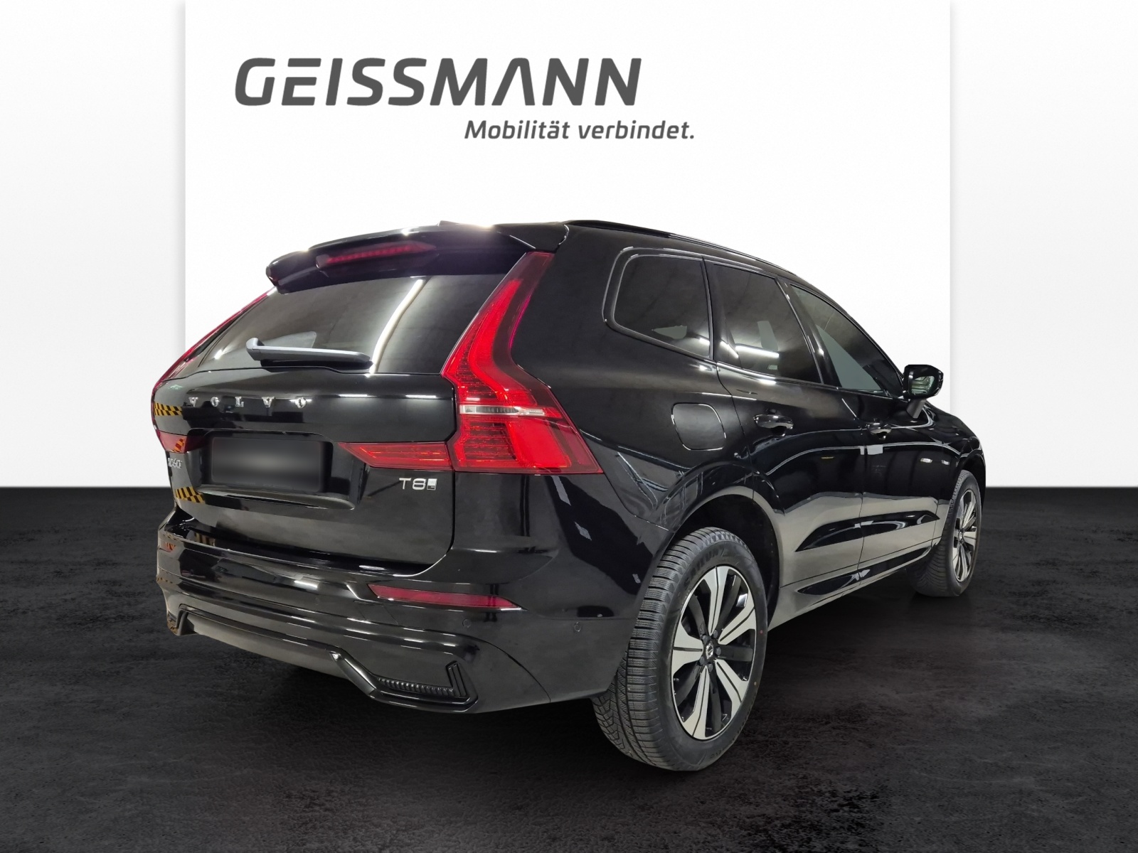 VOLVO XC60 2.0 T8 TE Plus Dark eAWD-image-6