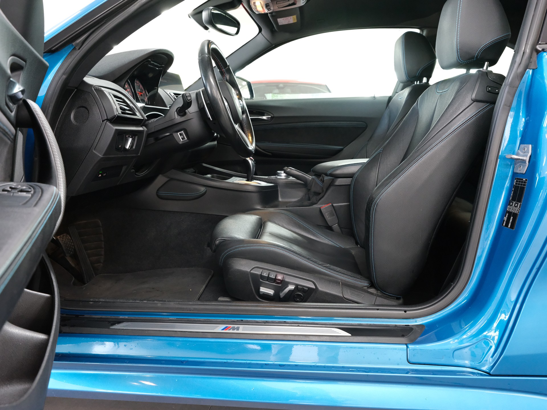 BMW M2 Drivelogic *Performance Abgassanlage* *KW Fahrwerk* *Individual*-image-21