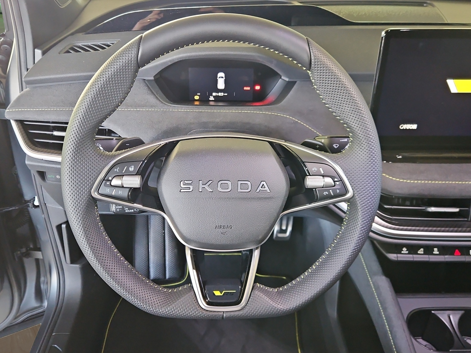 SKODA Elroq RS Matt Edition 4x4-image-10