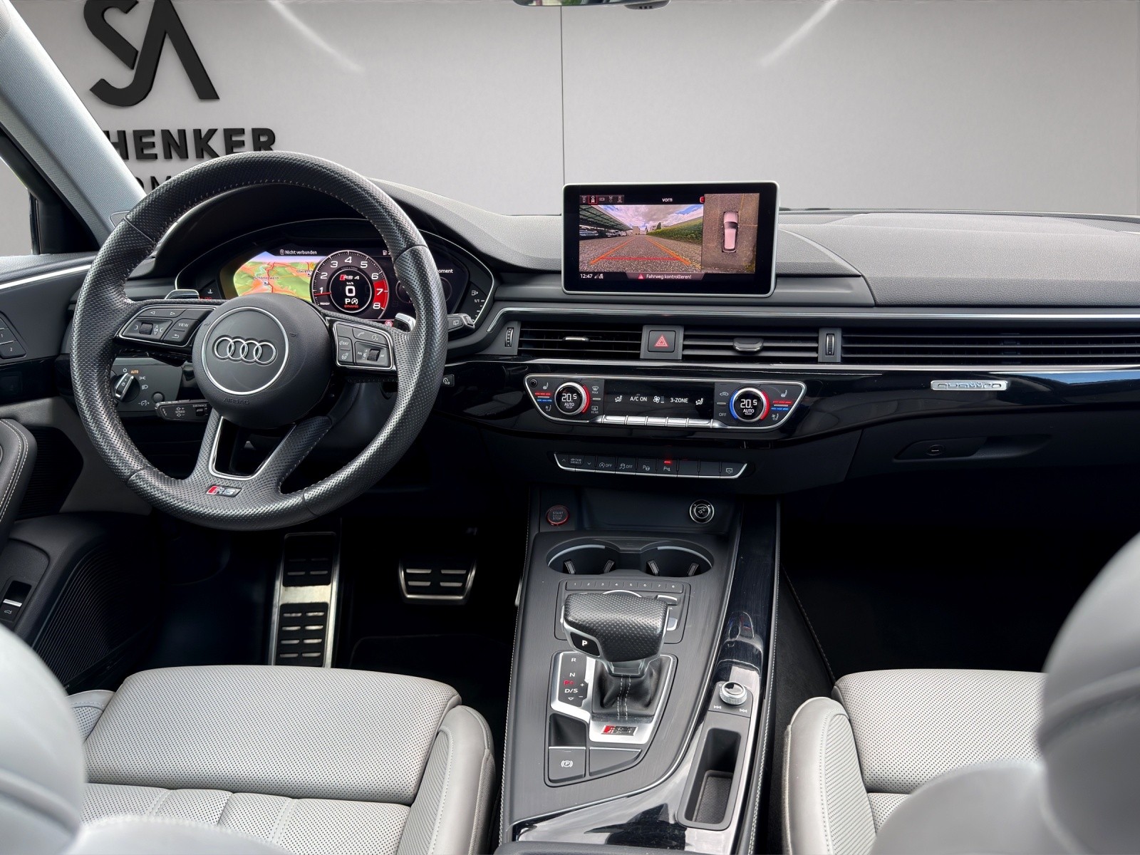 AUDI RS4 Avant 2.9 TFSI quattro tiptronic-image-14