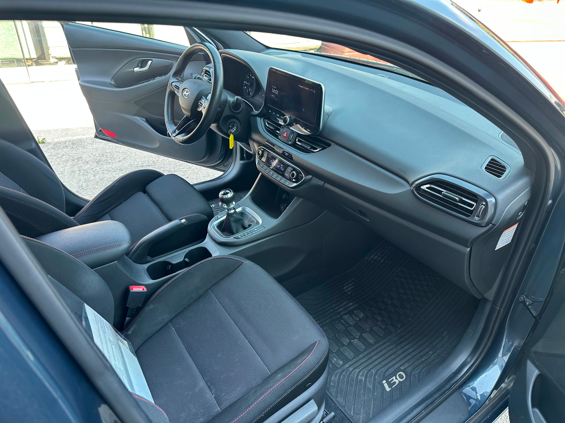 HYUNDAI i30 Fastback 1.5 T-GDi N Line 48V MH iMT-image-16