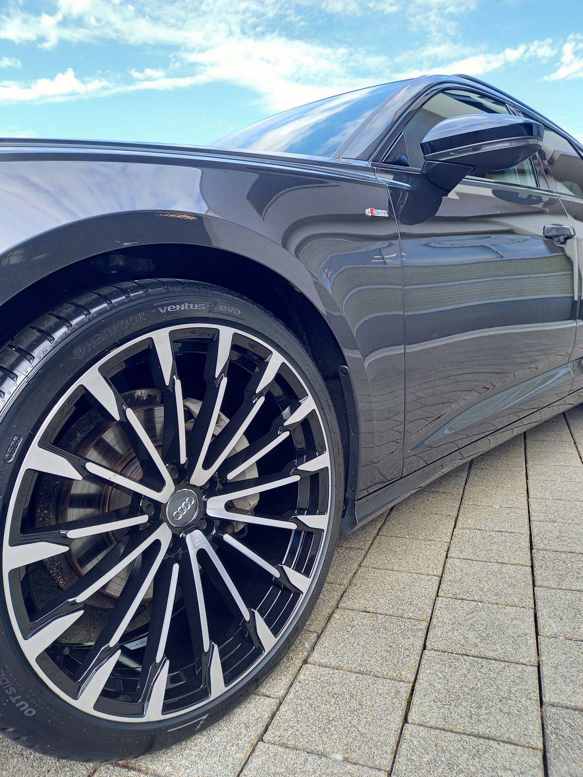 AUDI A6 Avant 40 TDI Sport quattro S-tronic **S-LINE**-image-4