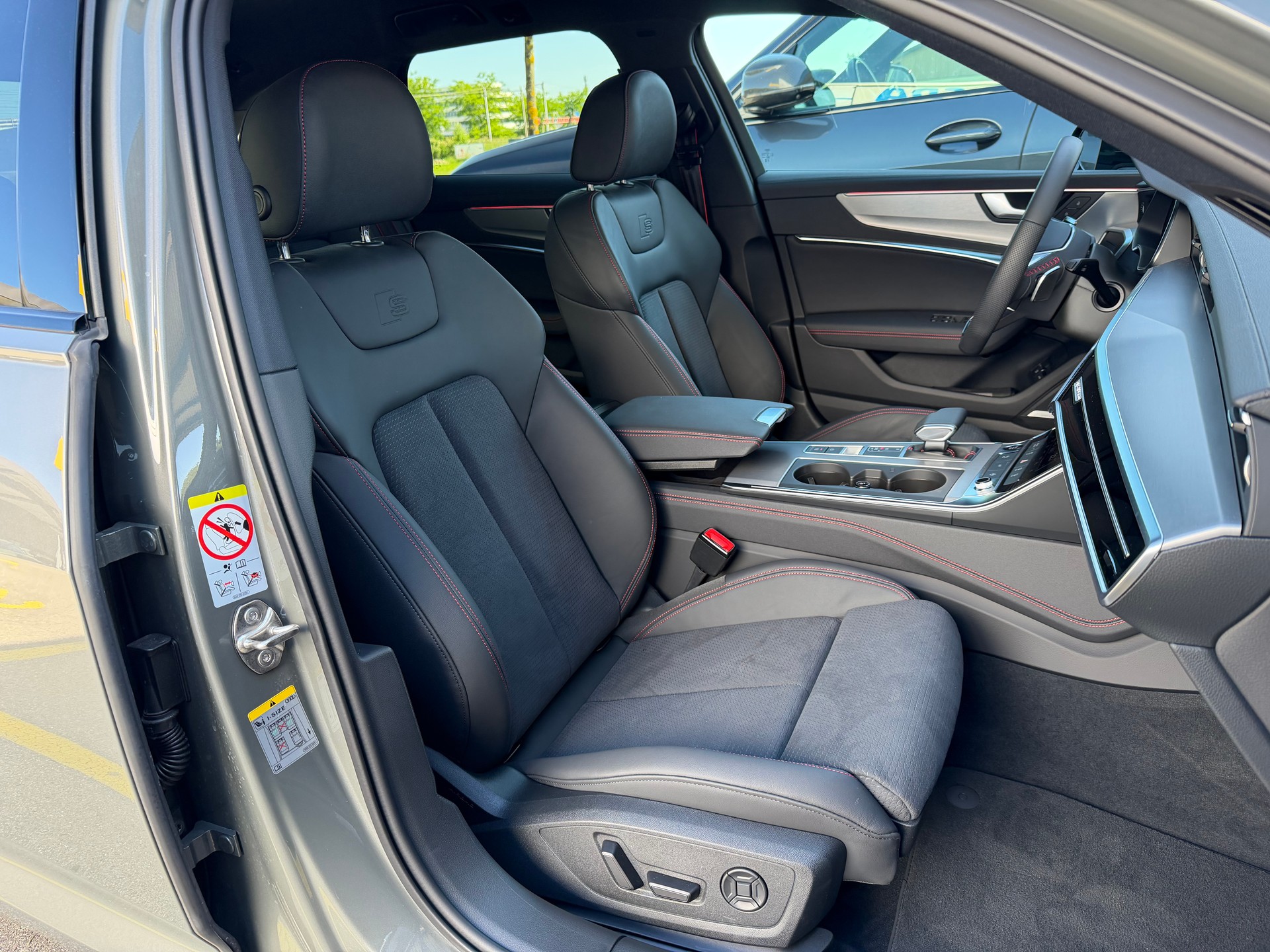 AUDI A6 Avant 50 TFSIe advanced quattro S-tronic*5 Jahre Werksgarantie*21" Alu Räder*AHK*-image-8