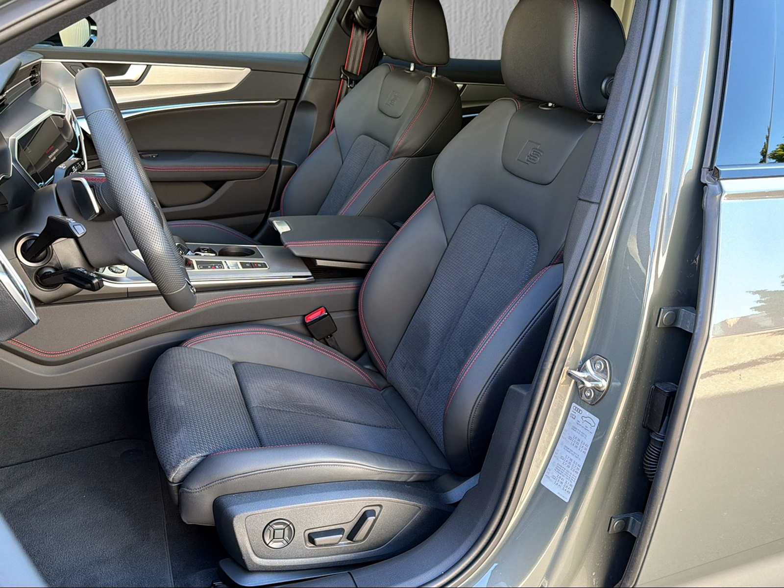 AUDI A6 Avant 50 TFSIe advanced quattro S-tronic*5 Jahre Werksgarantie*21" Alu Räder*AHK*-image-7