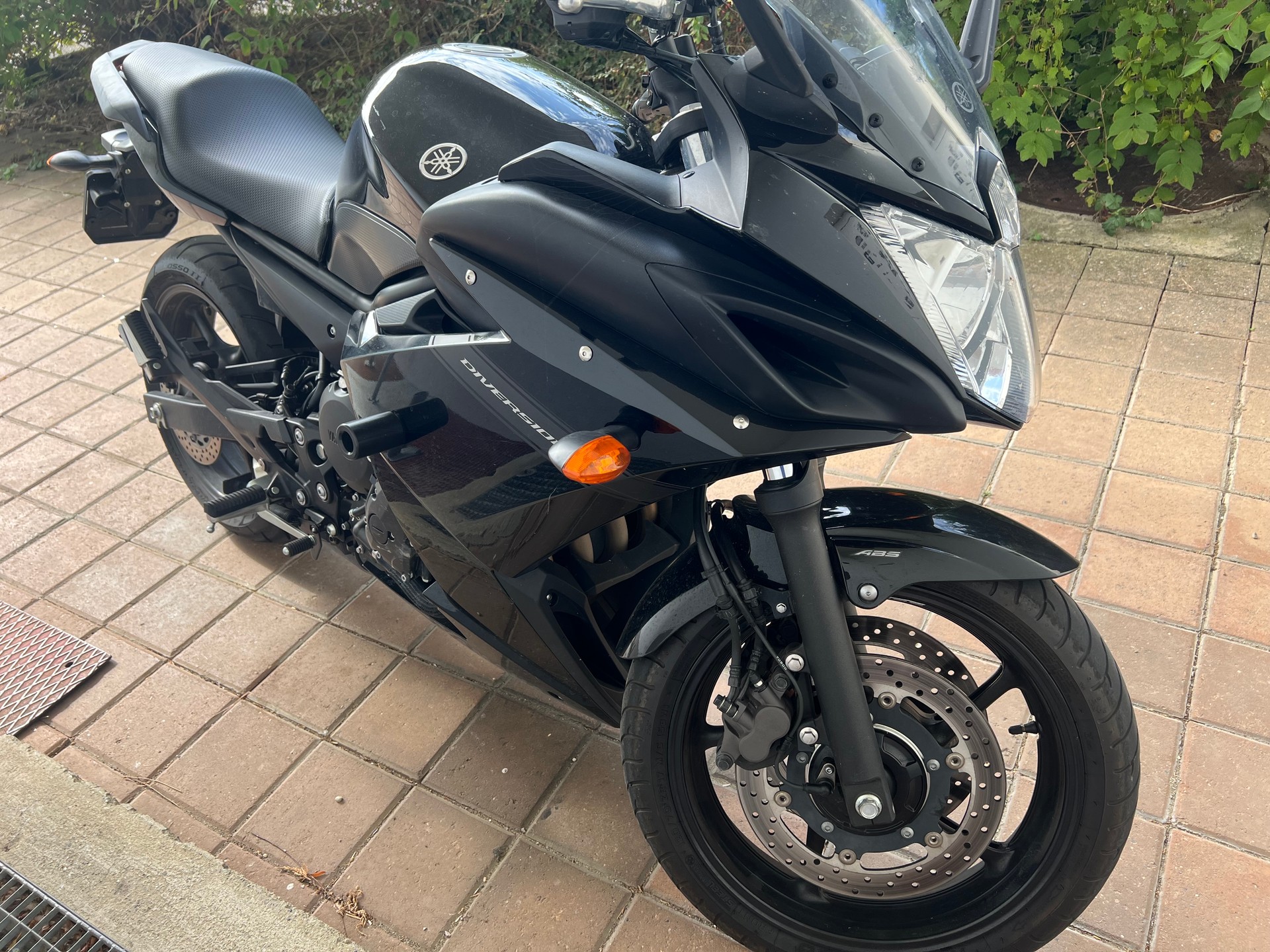 YAMAHA XJ 6 F Diversion ABS