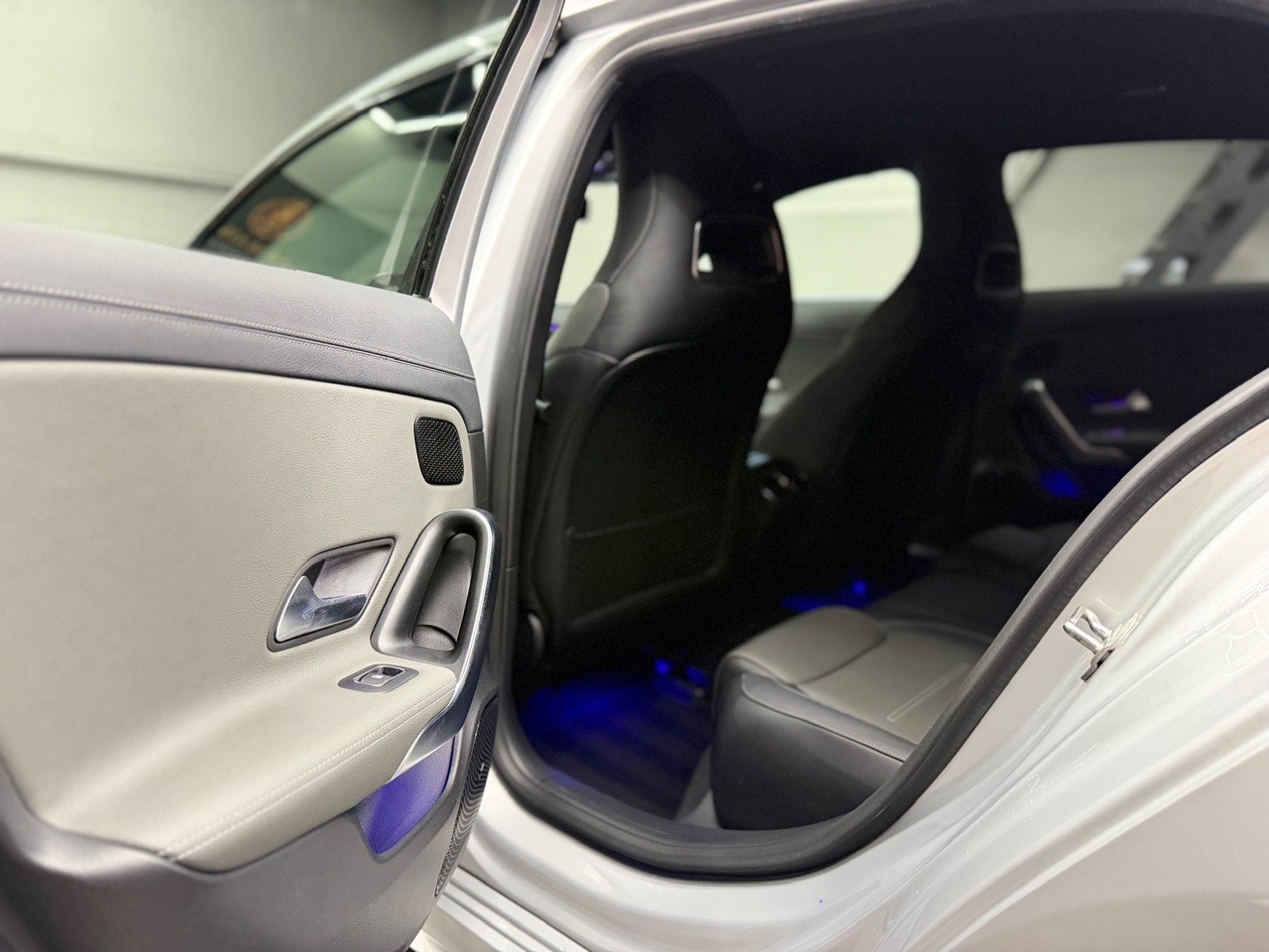 MERCEDES-BENZ A 250 4Matic AMG Line 4Matic 7G-DCT | 360° Kamera | ACC | Virtual Cockpit| Ambientebeleuchtung | Head-Up Display-image-13