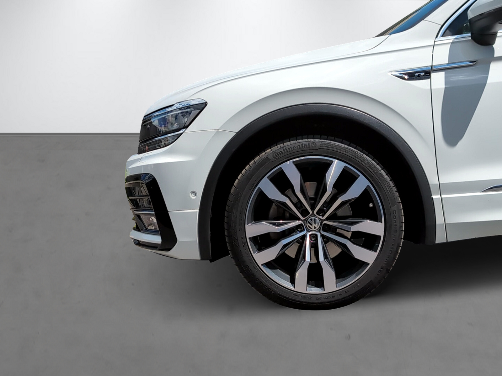 VW TIGUAN 2.0 TSI HIGHLINE DSG-showroom-element-2