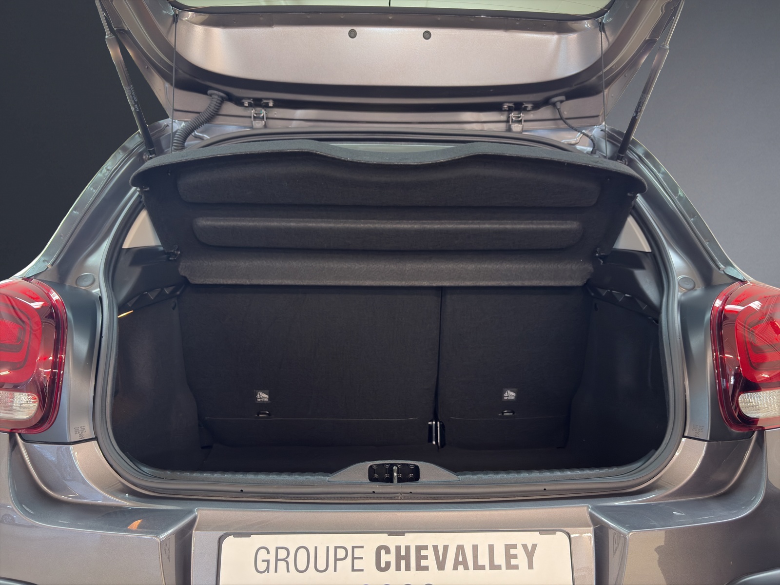 CITROEN C3 1.2i PureTech Feel-image-16