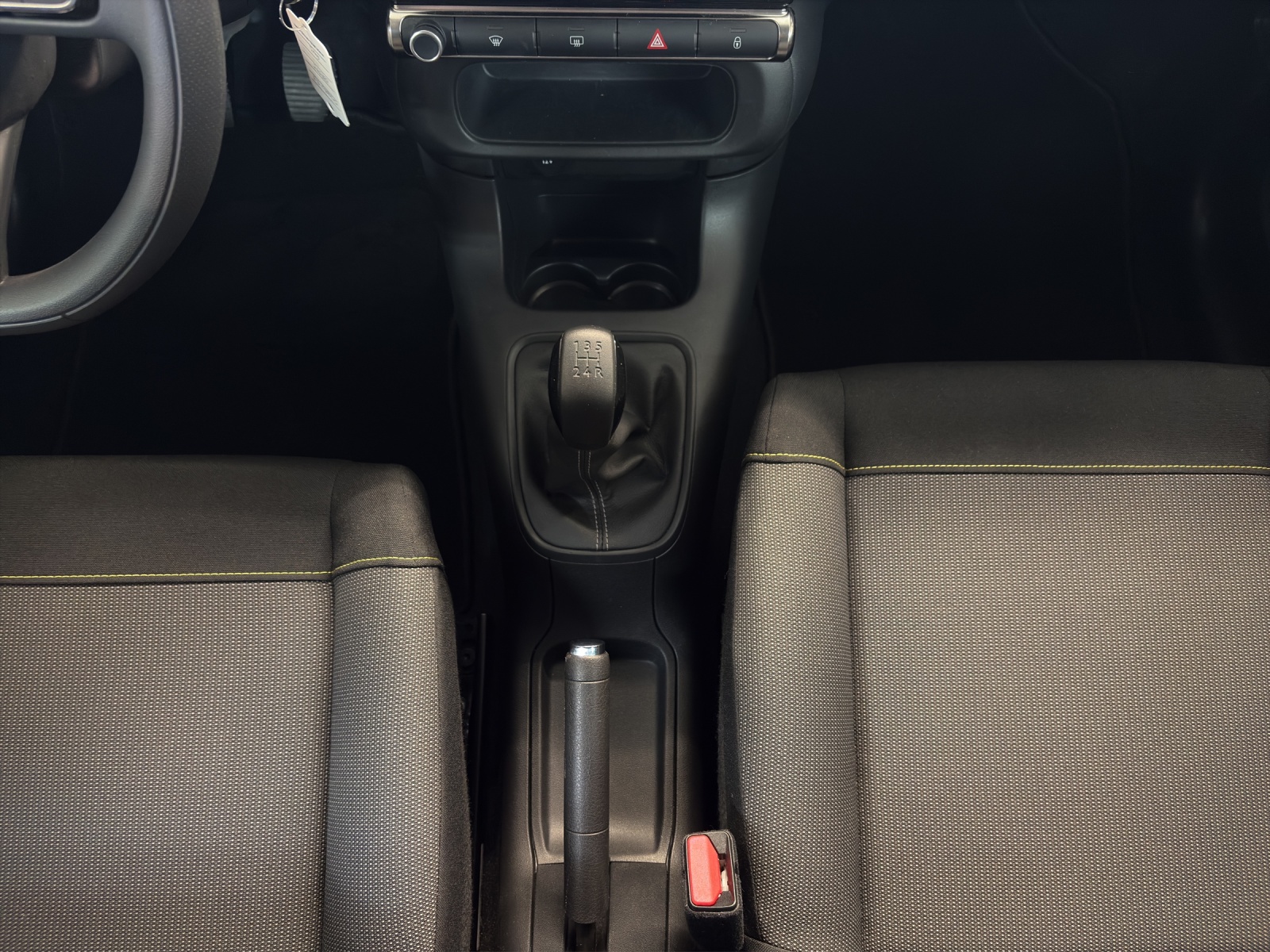 CITROEN C3 1.2i PureTech Feel-image-14