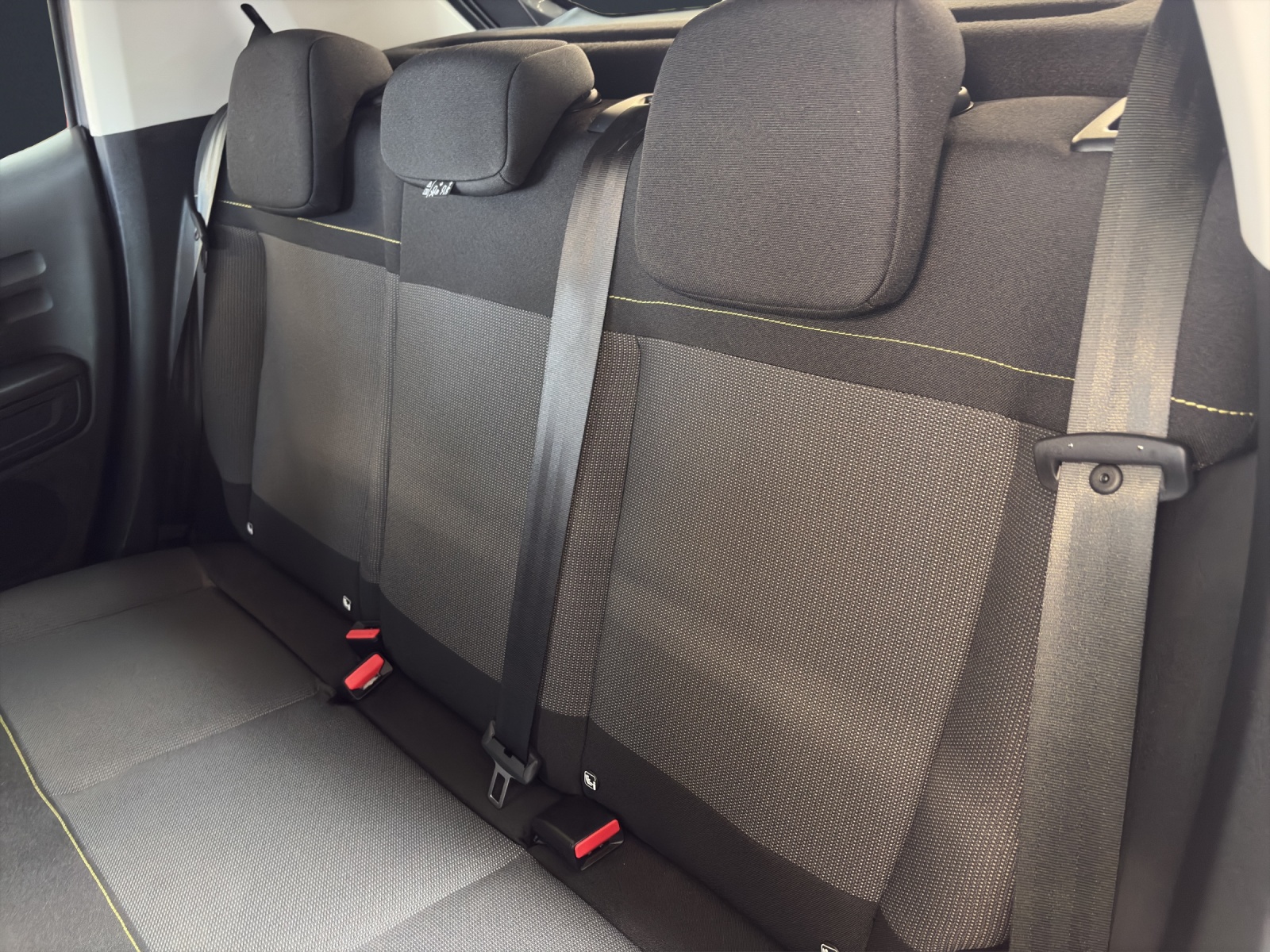 CITROEN C3 1.2i PureTech Feel-image-15