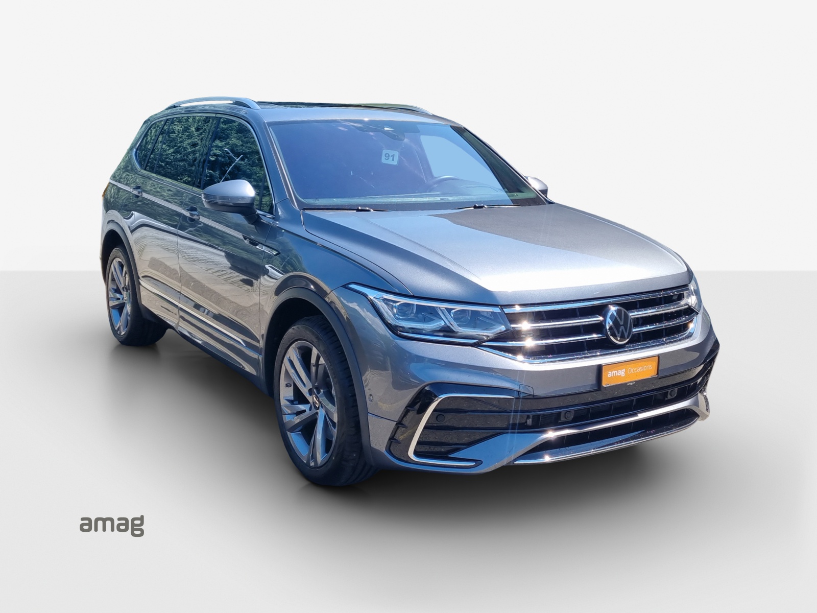 VW Tiguan Allspace 2.0TSI R-Line 4Motion DSG-image-5