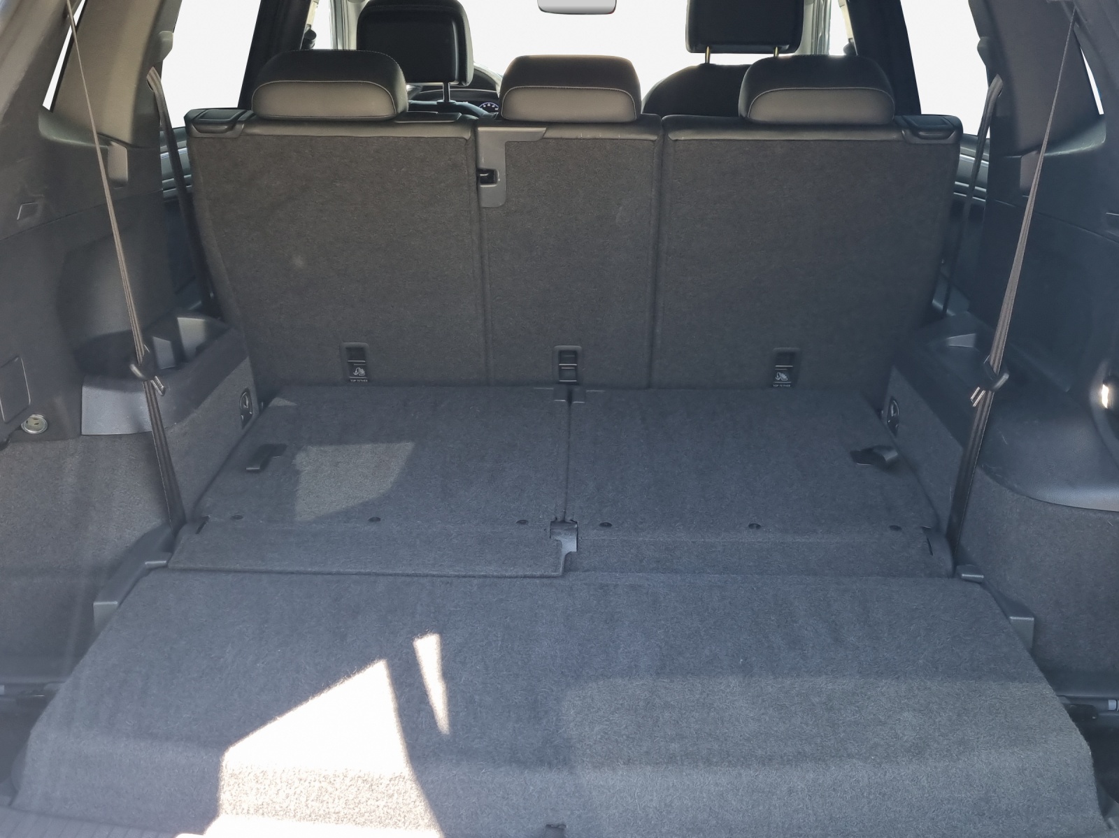 VW Tiguan Allspace 2.0TSI R-Line 4Motion DSG-image-12