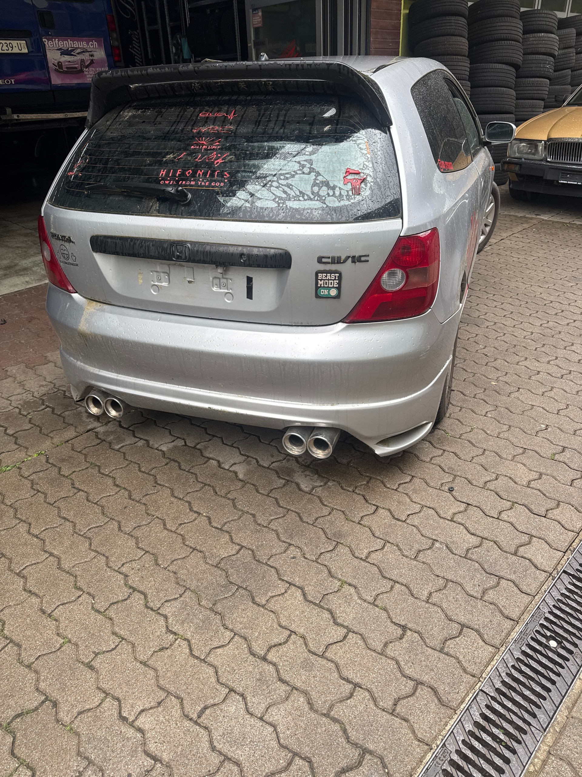 HONDA Civic 1.6i ES-image-2