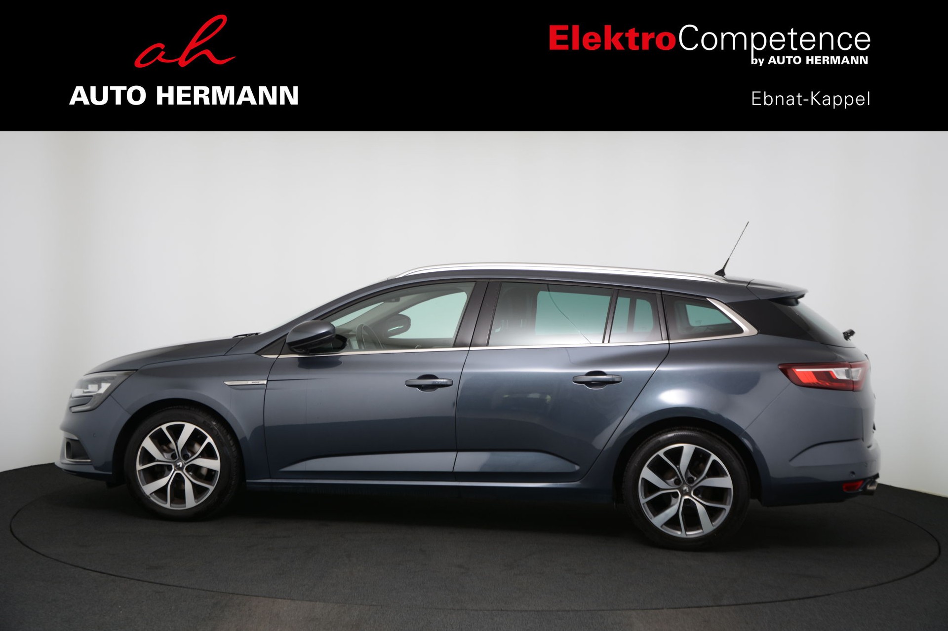RENAULT Mégane Grandtour 1.2 16V Turbo Bose EDC-showroom-element-3