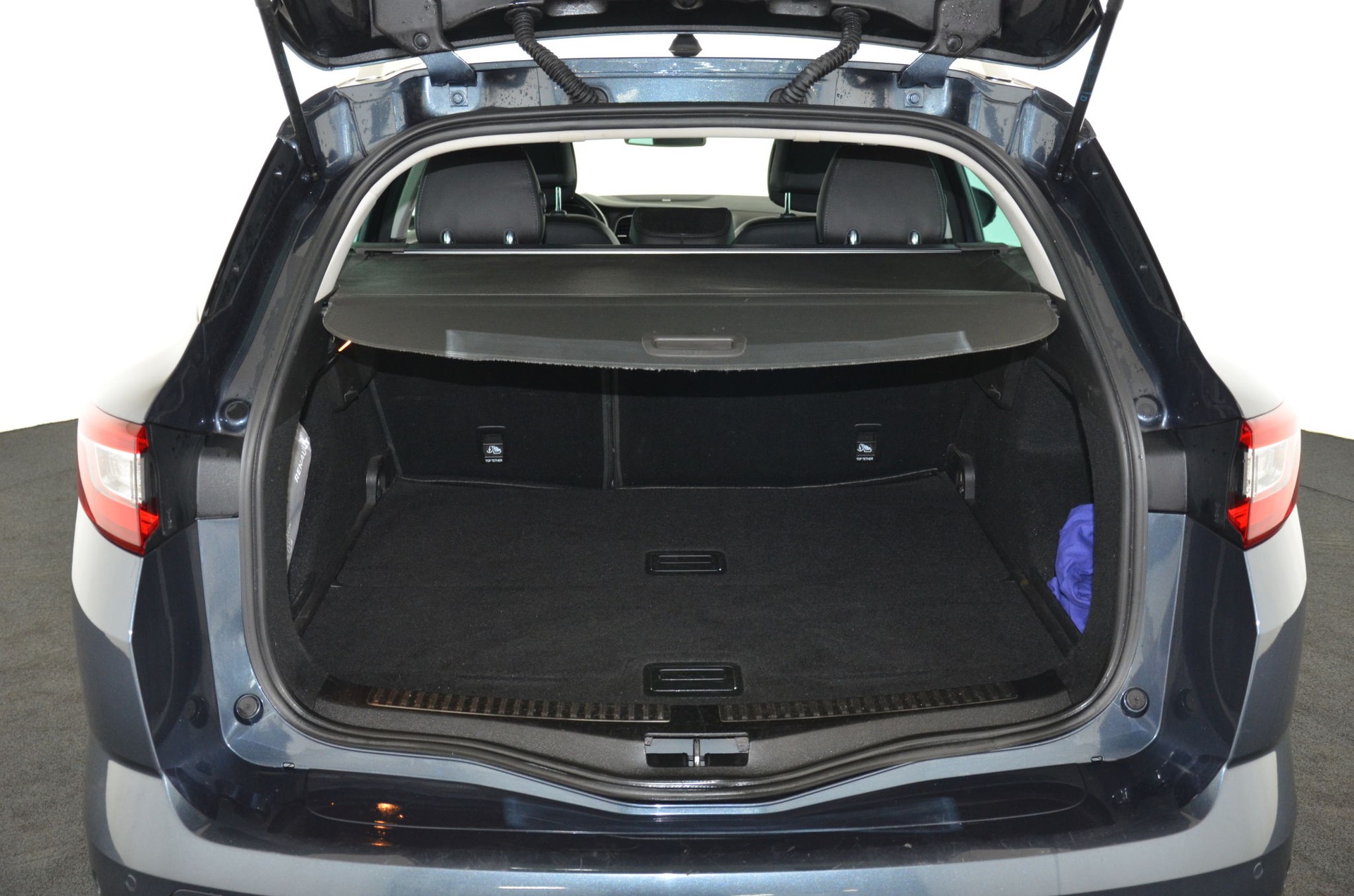 RENAULT Mégane Grandtour 1.2 16V Turbo Bose EDC-image-24