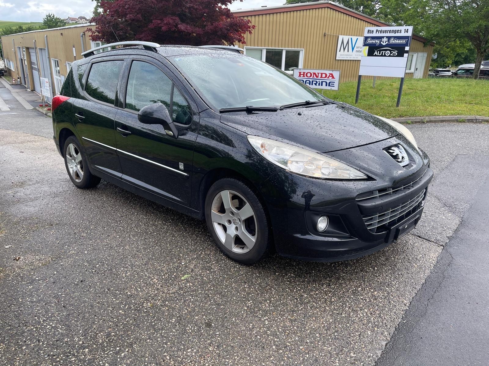 PEUGEOT 207 SW 1.6 16V Swiss Edition
