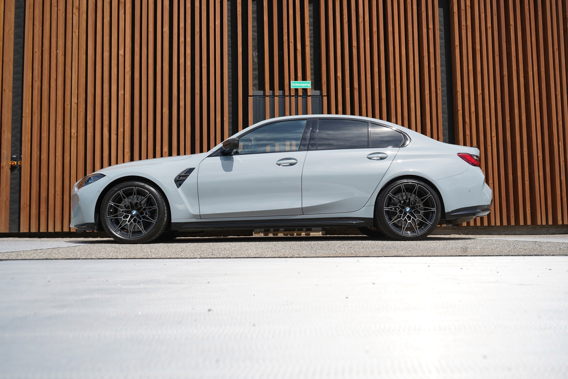 BMW M3 COMPETITION CARBON l 510 PS-showroom-element-1
