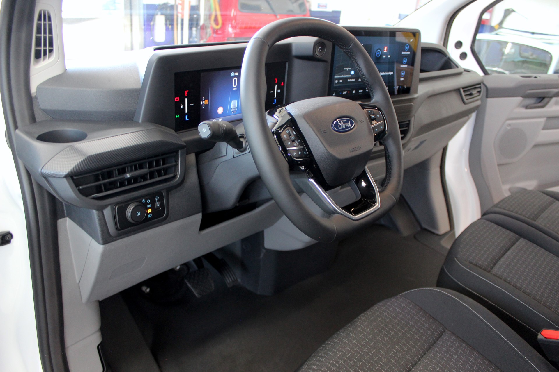 FORD Transit Custom Van 320 L1H1 65kWh Trend 💥 TOP Ausstattung 💥 Inkl. Anhängerkupplung 💥 Lieferung möglich-image-23