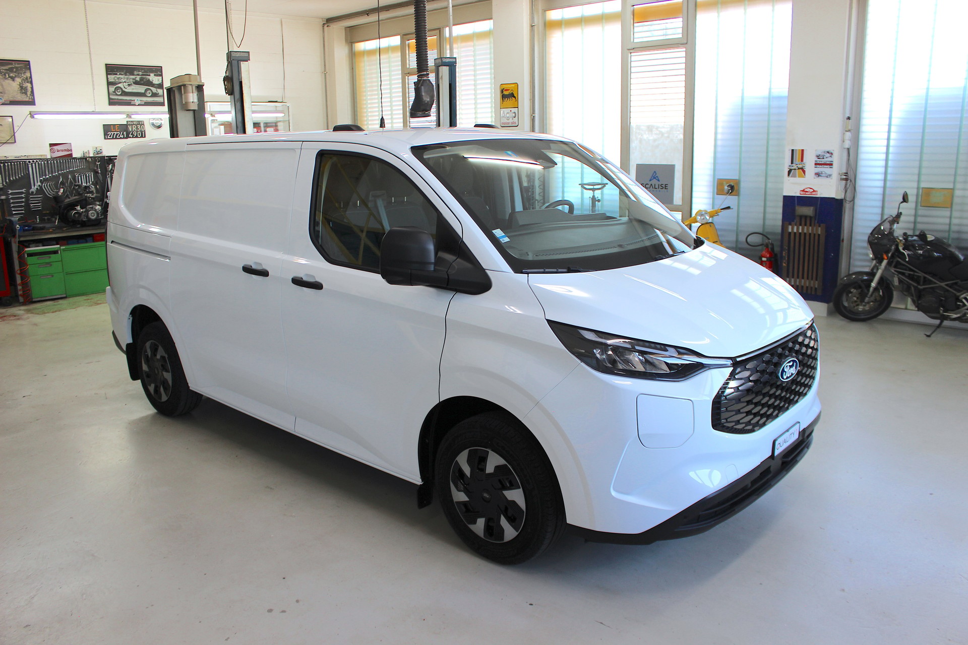 FORD Transit Custom Van 320 L1H1 65kWh Trend 💥 TOP Ausstattung 💥 Inkl. Anhängerkupplung 💥 Lieferung möglich