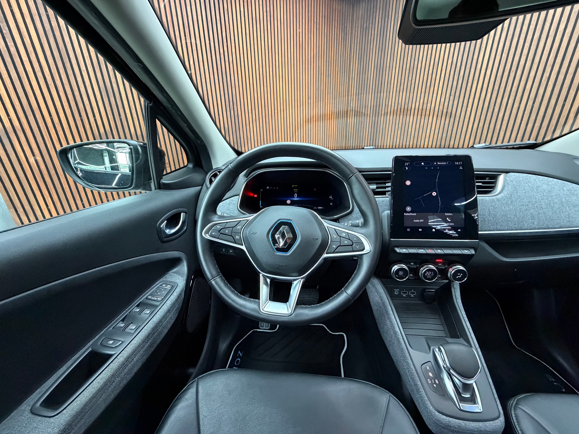 RENAULT Zoe Intens R135 (incl. Batterie)-image-12