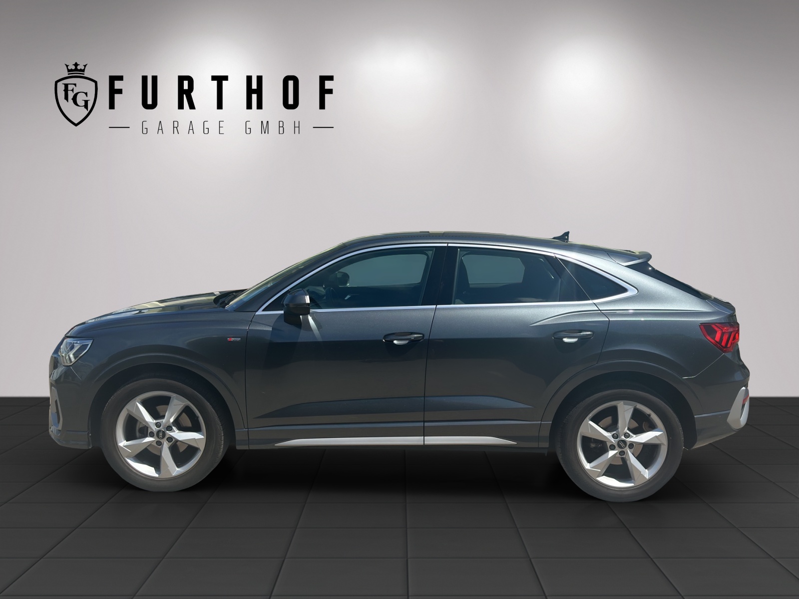 AUDI Q3 Sportback 35 TFSI S line Attraction S-tronic-showroom-element-2