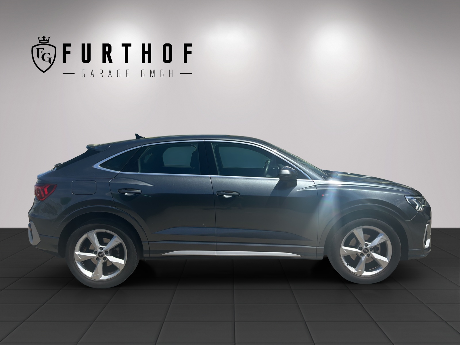 AUDI Q3 Sportback 35 TFSI S line Attraction S-tronic-showroom-element-3