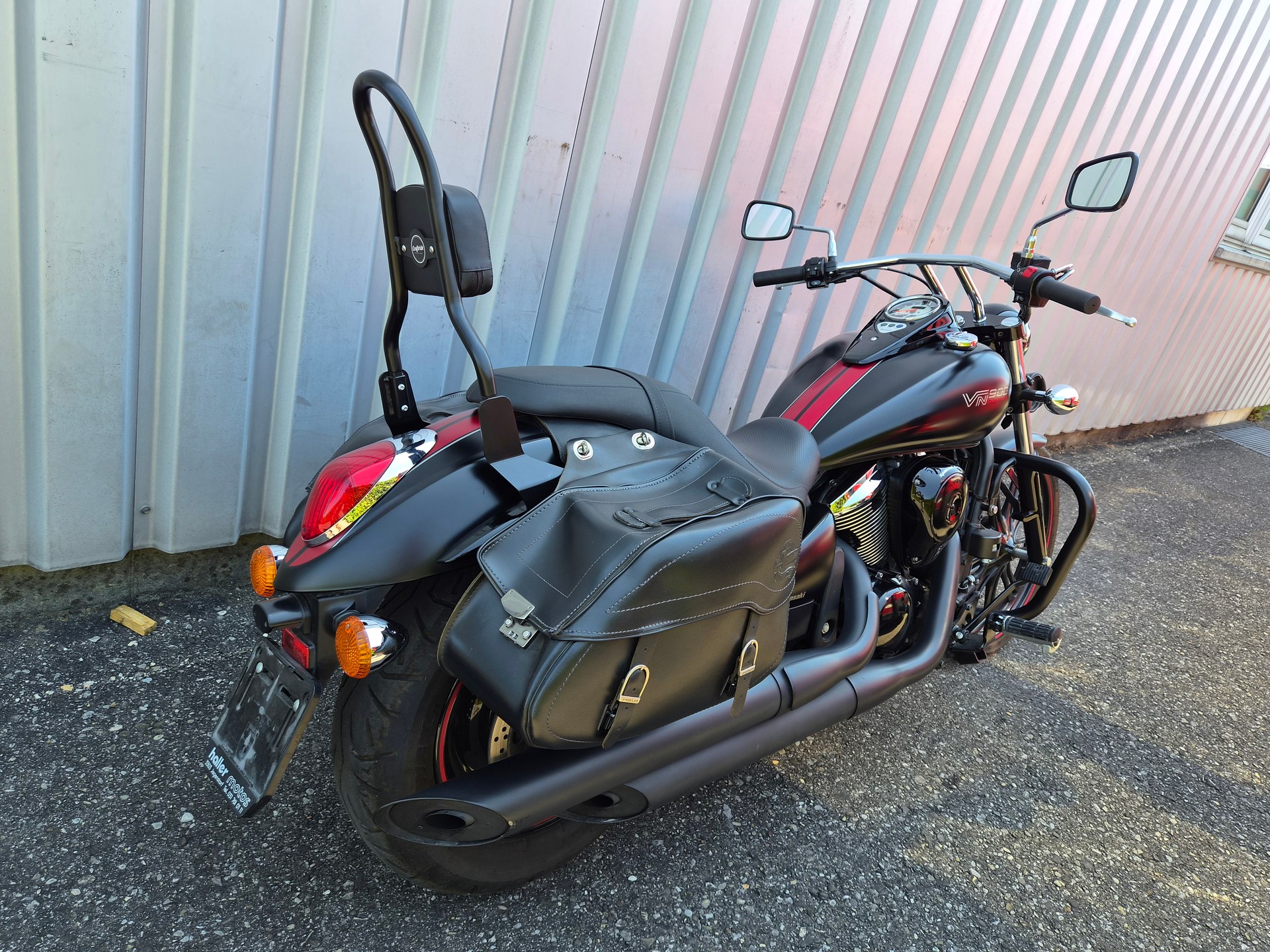 KAWASAKI VN 900 Custom (25kW) Kundenauftrag-image-13
