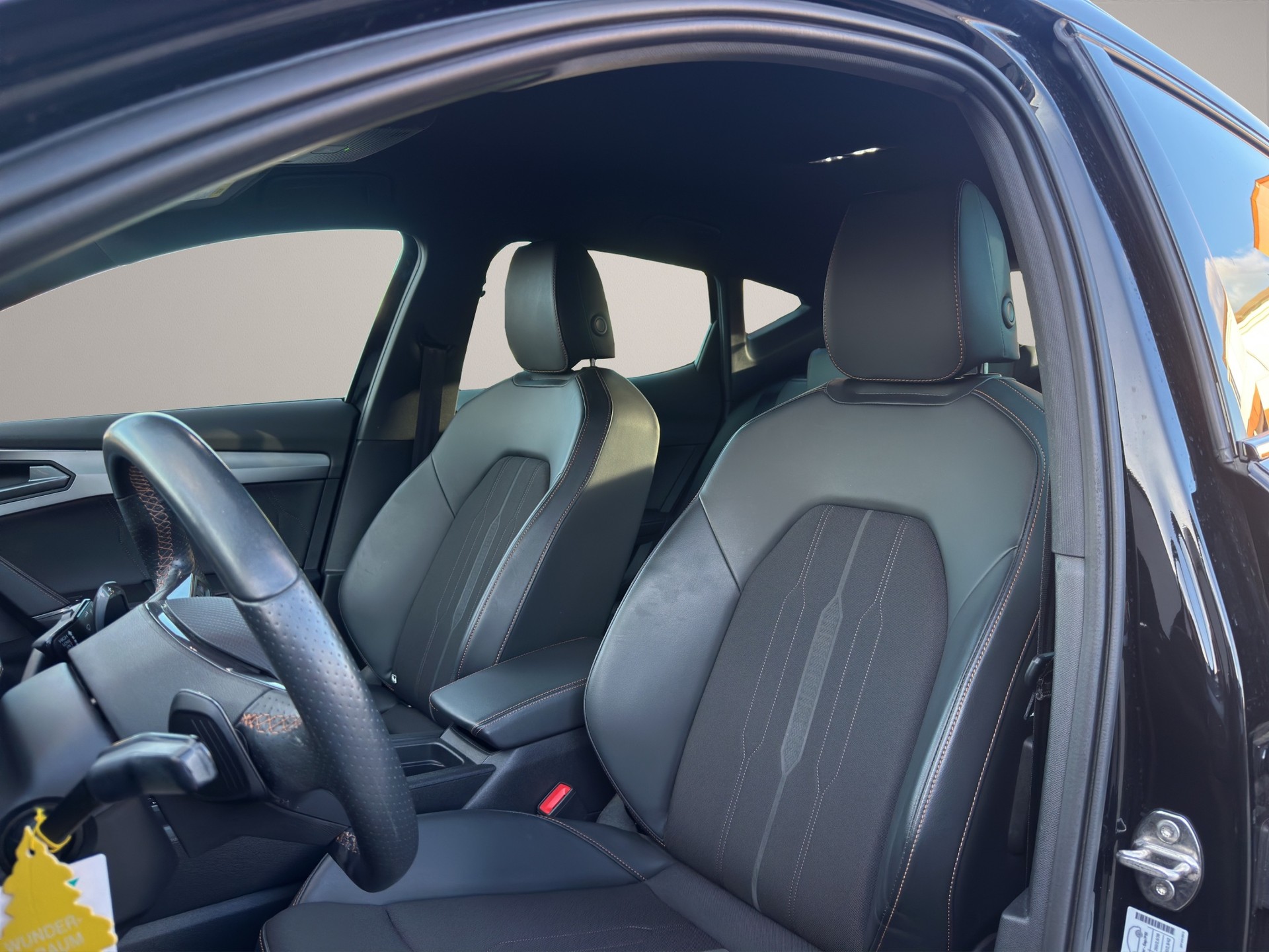 CUPRA Formentor 1.4 e-HYBRID pHEV Allalin DSG-image-7