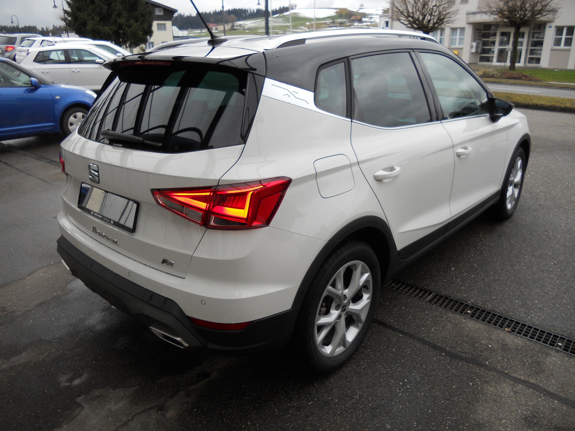 SEAT Arona 1.0 TSI Eco FR DSG-image-4