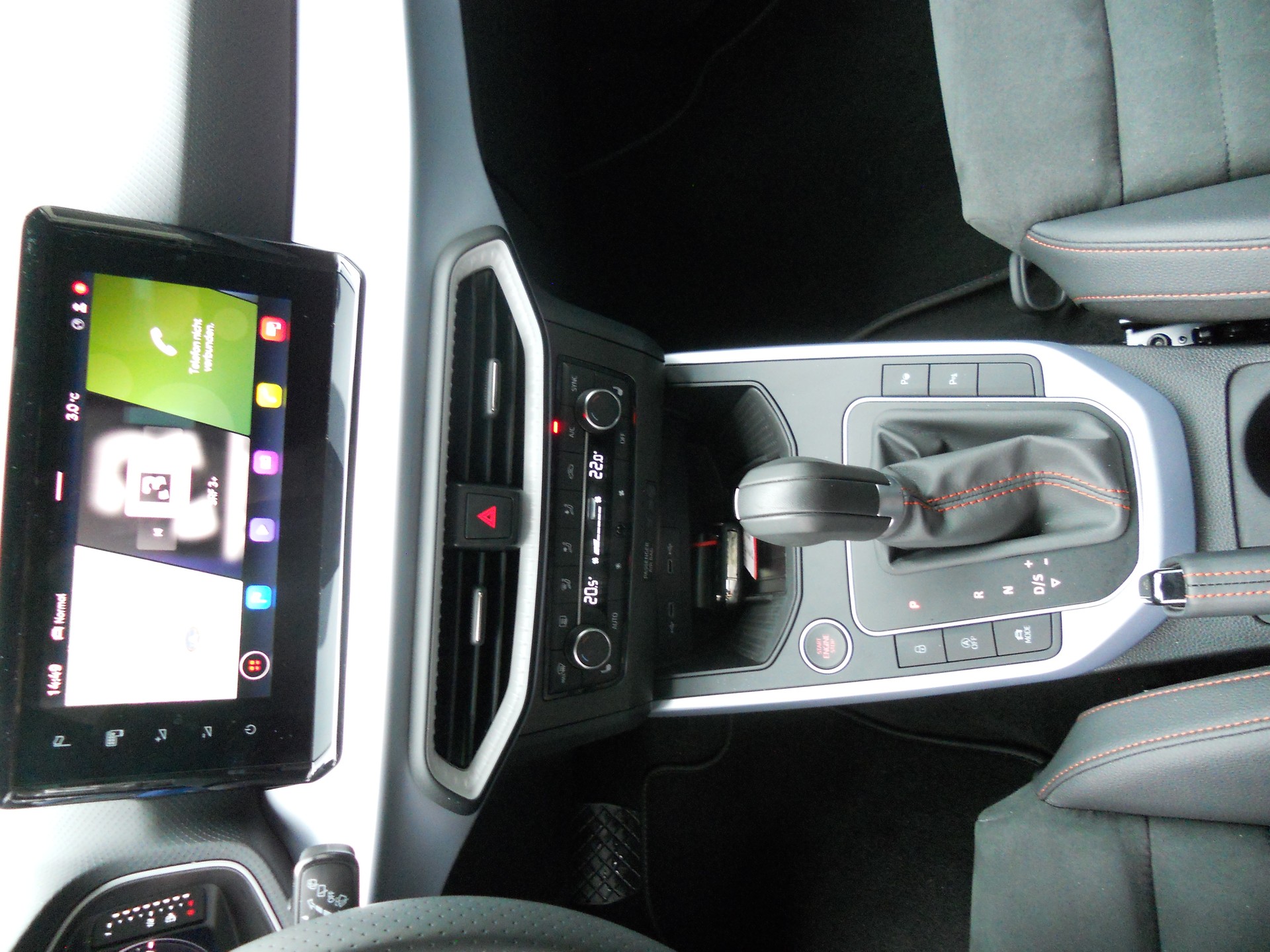 SEAT Arona 1.0 TSI Eco FR DSG-image-11