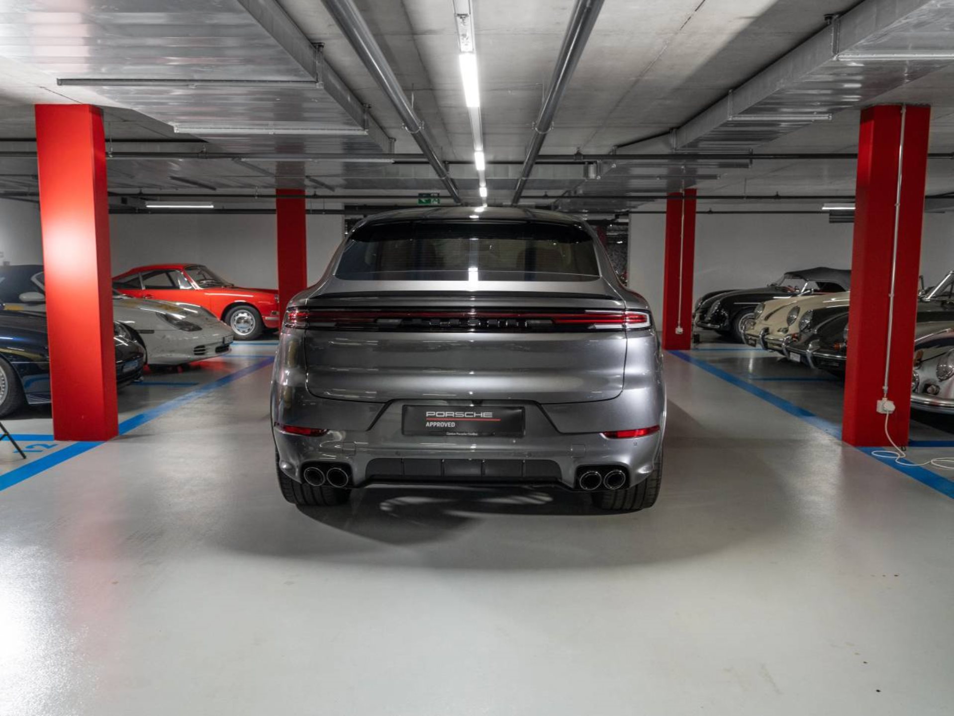 PORSCHE Cayenne E-Hybrid Coupé (MY24)-image-6