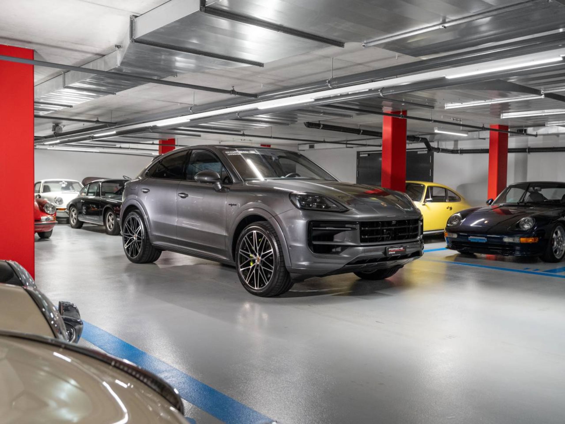 PORSCHE Cayenne E-Hybrid Coupé (MY24)-image-5