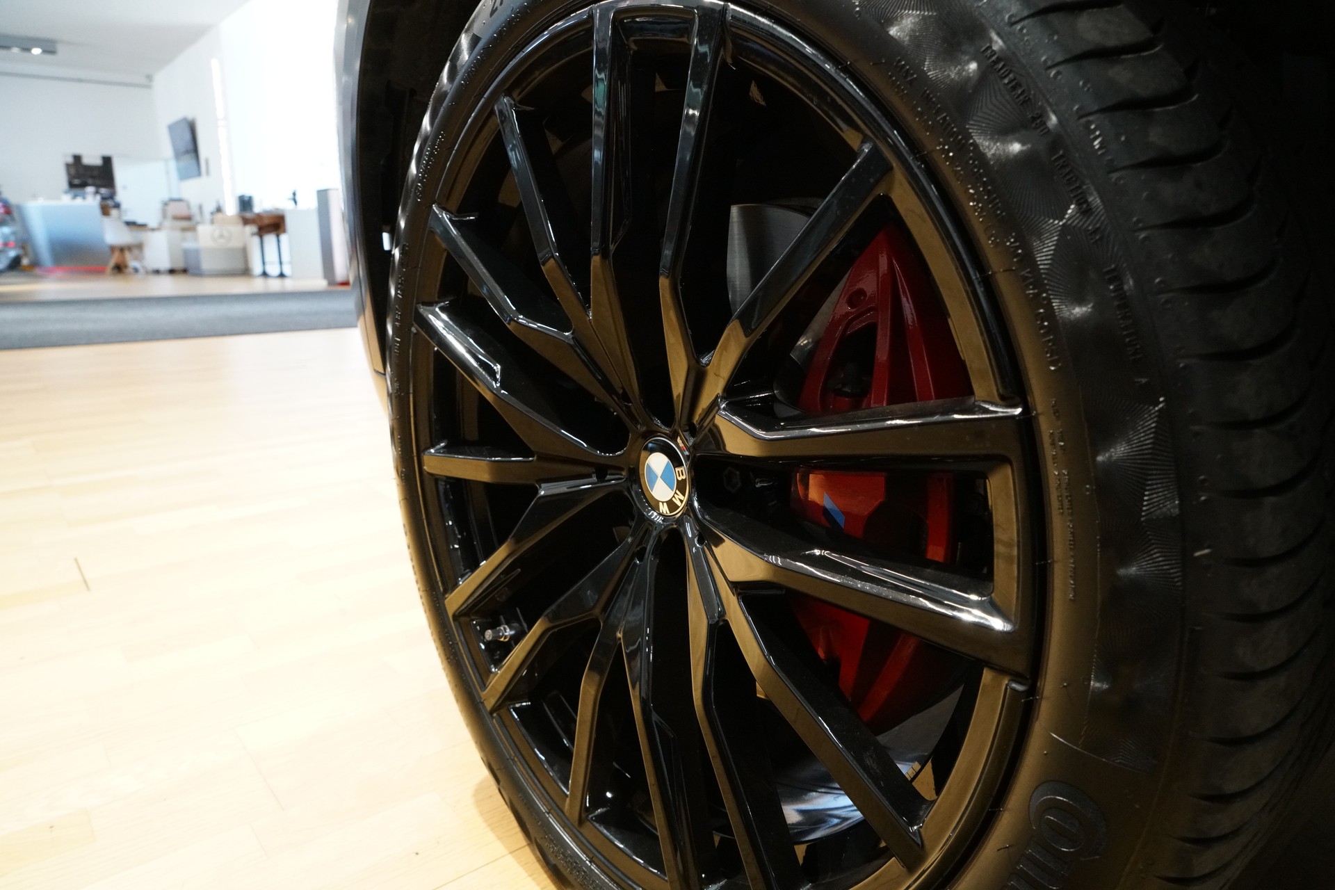BMW X5 xDrive 48V 40i M Sport Pro Steptronic Frozen Black-image-4