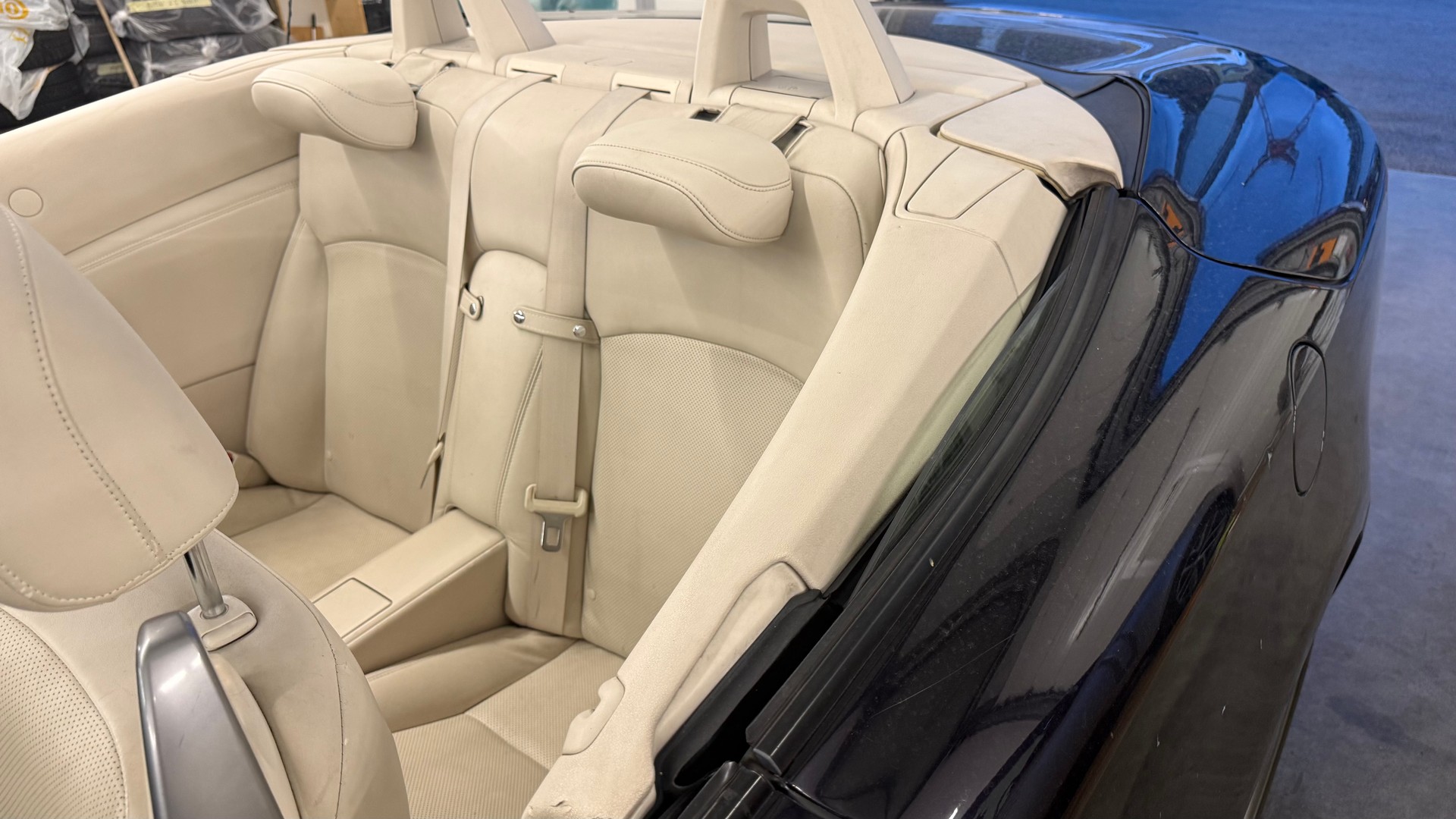 LEXUS IS 250C Executive Automatic-image-14