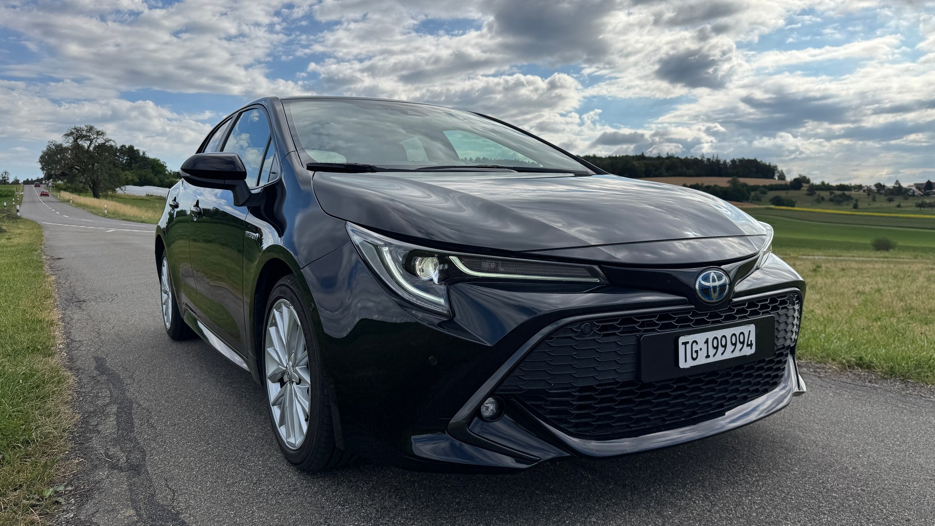 TOYOTA Corolla 2.0 HSD Trend