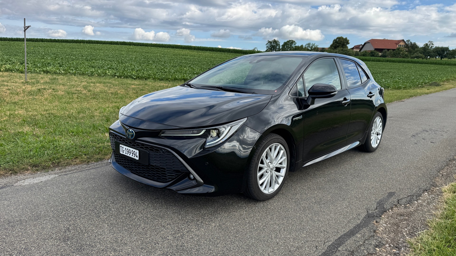 TOYOTA Corolla 2.0 HSD Trend-image-3