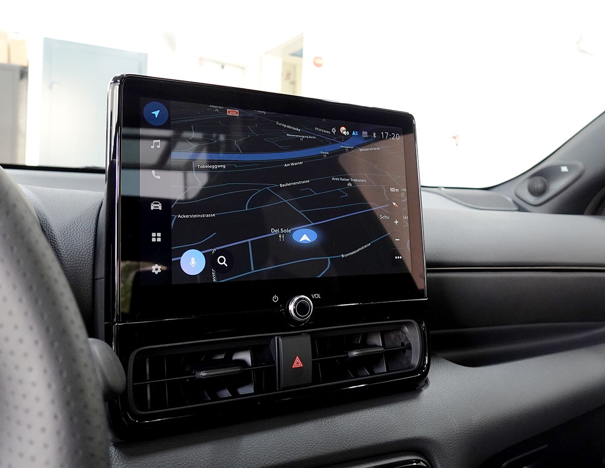 TOYOTA Yaris 1.5 GR Sport e-CVT Panoramaglasdach, JBL, Head-Up Display-image-10