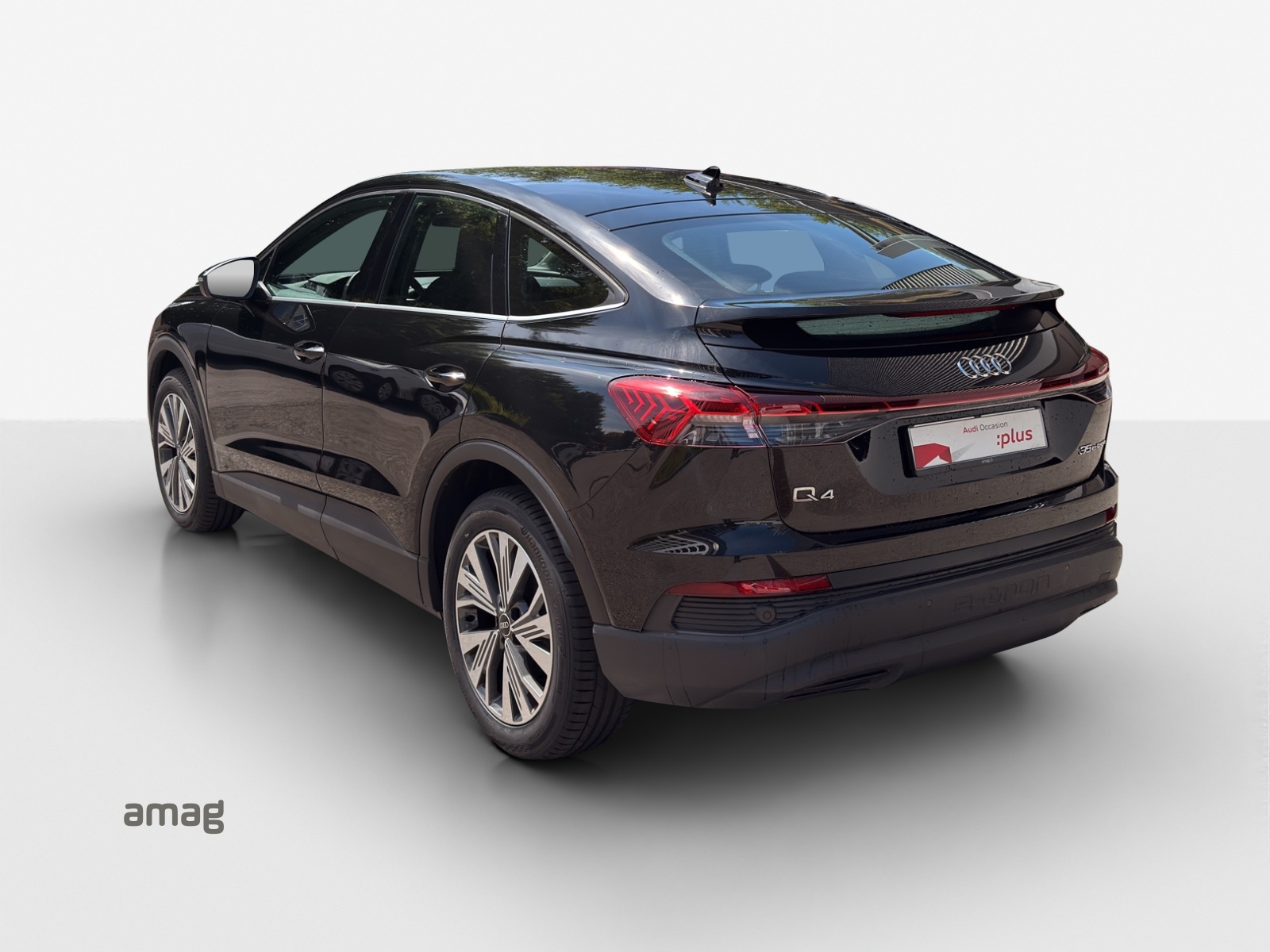 AUDI Q4 Sportback e-tron 35-showroom-element-2