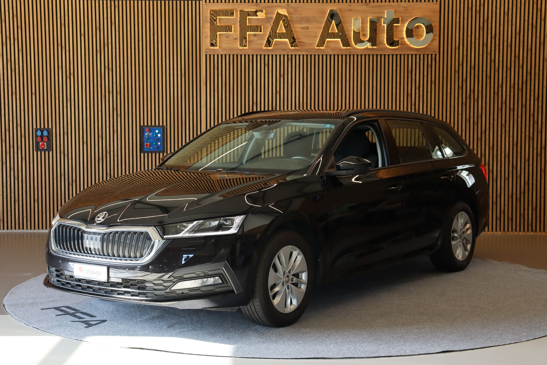 SKODA Octavia Combi 2.0 TDI Ambition 4x4 DSG