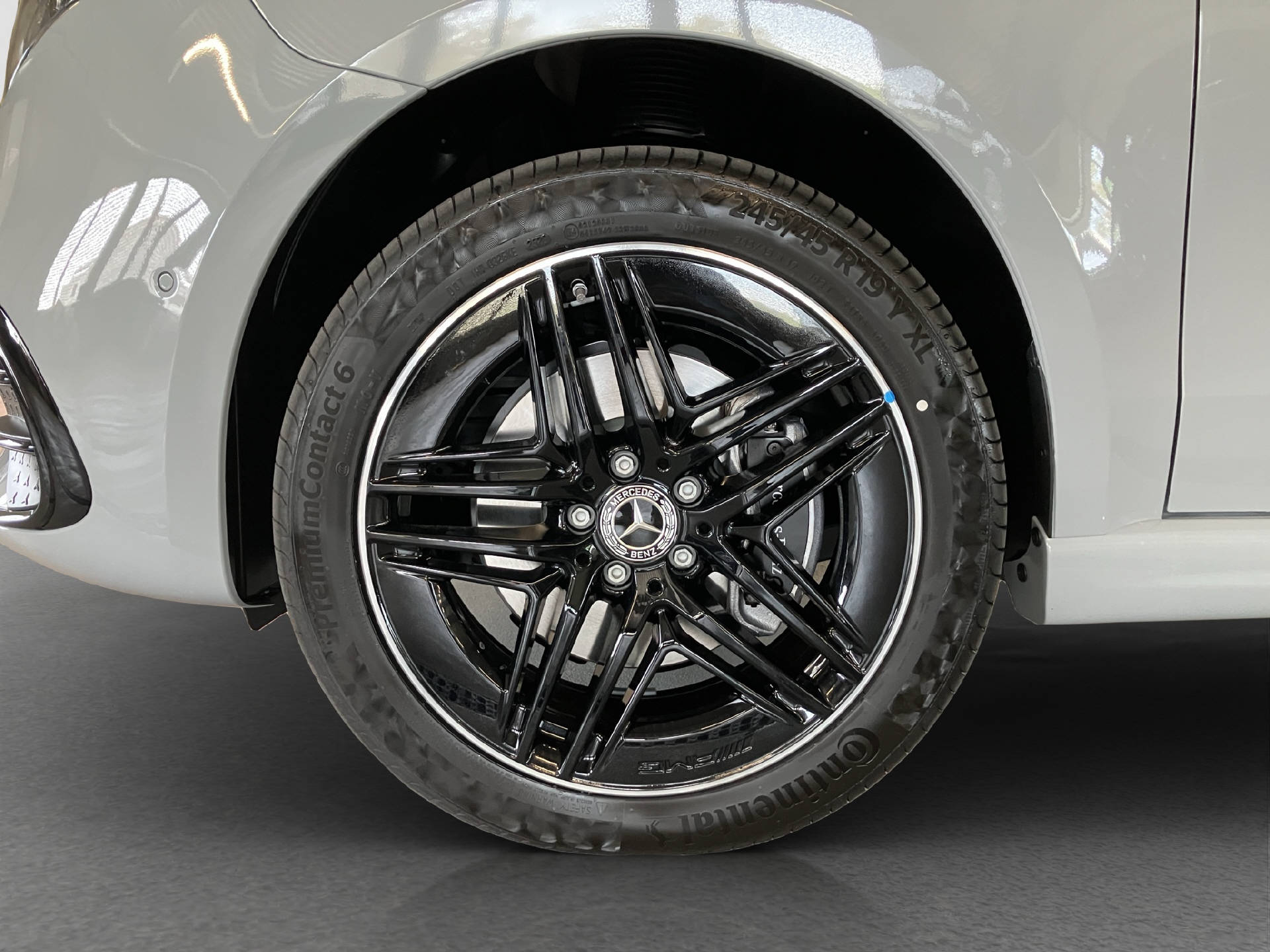 MERCEDES-BENZ V 300 d Exclusive lang-image-5