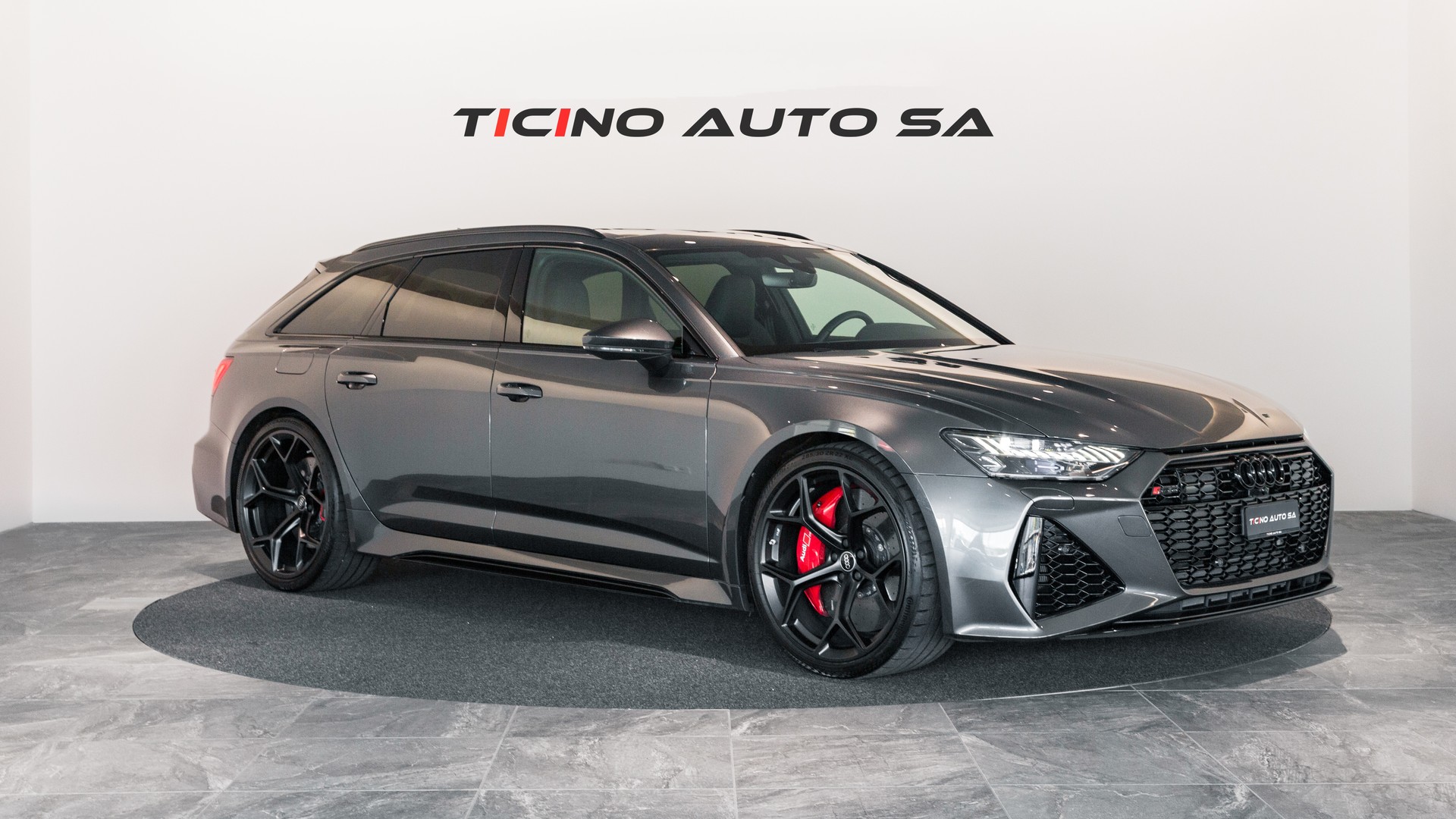 AUDI RS6 Avant 4.0 TFSI V8 Performance quattro