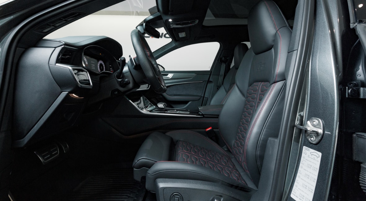 AUDI RS6 Avant 4.0 TFSI V8 Performance quattro-image-7
