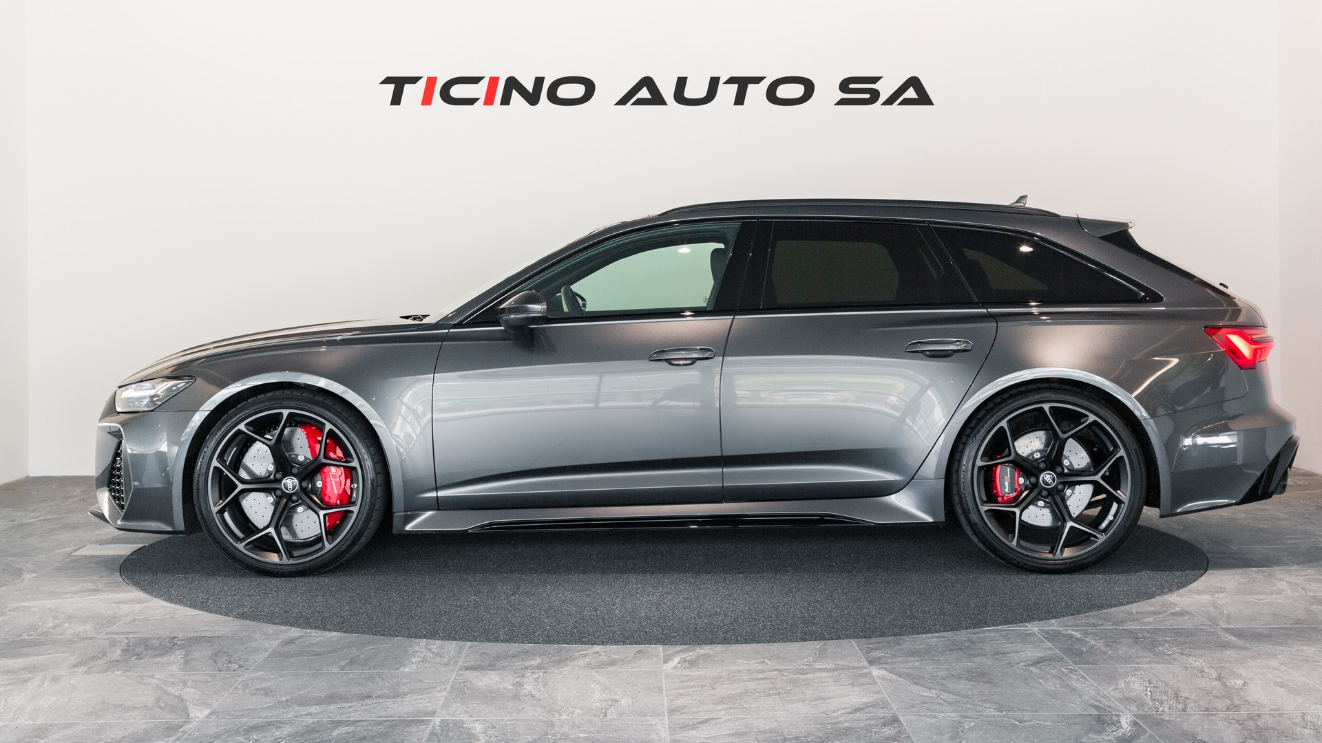 AUDI RS6 Avant 4.0 TFSI V8 Performance quattro-image-14
