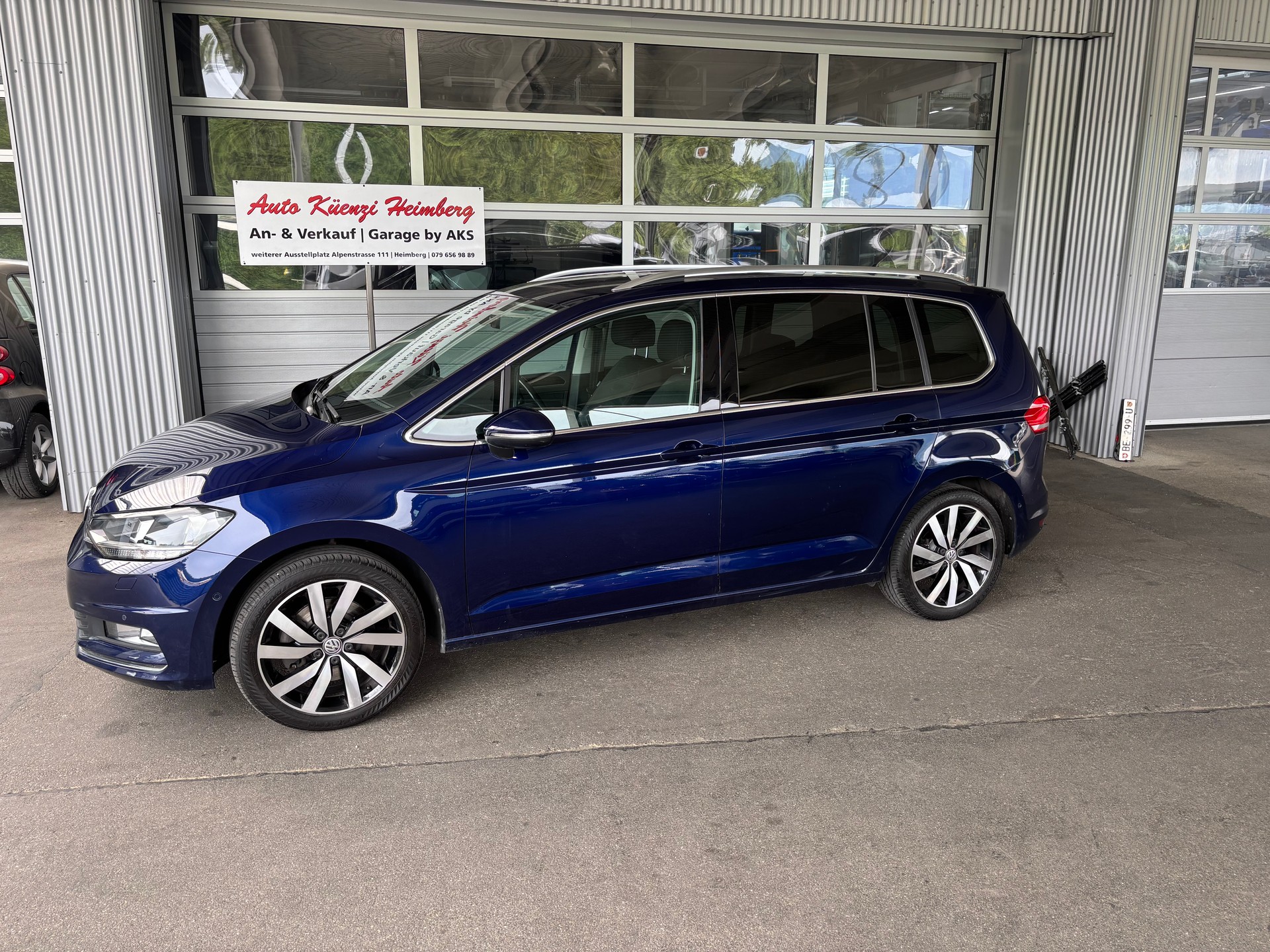 VW Touran 1.4 TSI BlueMotion Technology Highline DSG 7. Sitze-showroom-element-2
