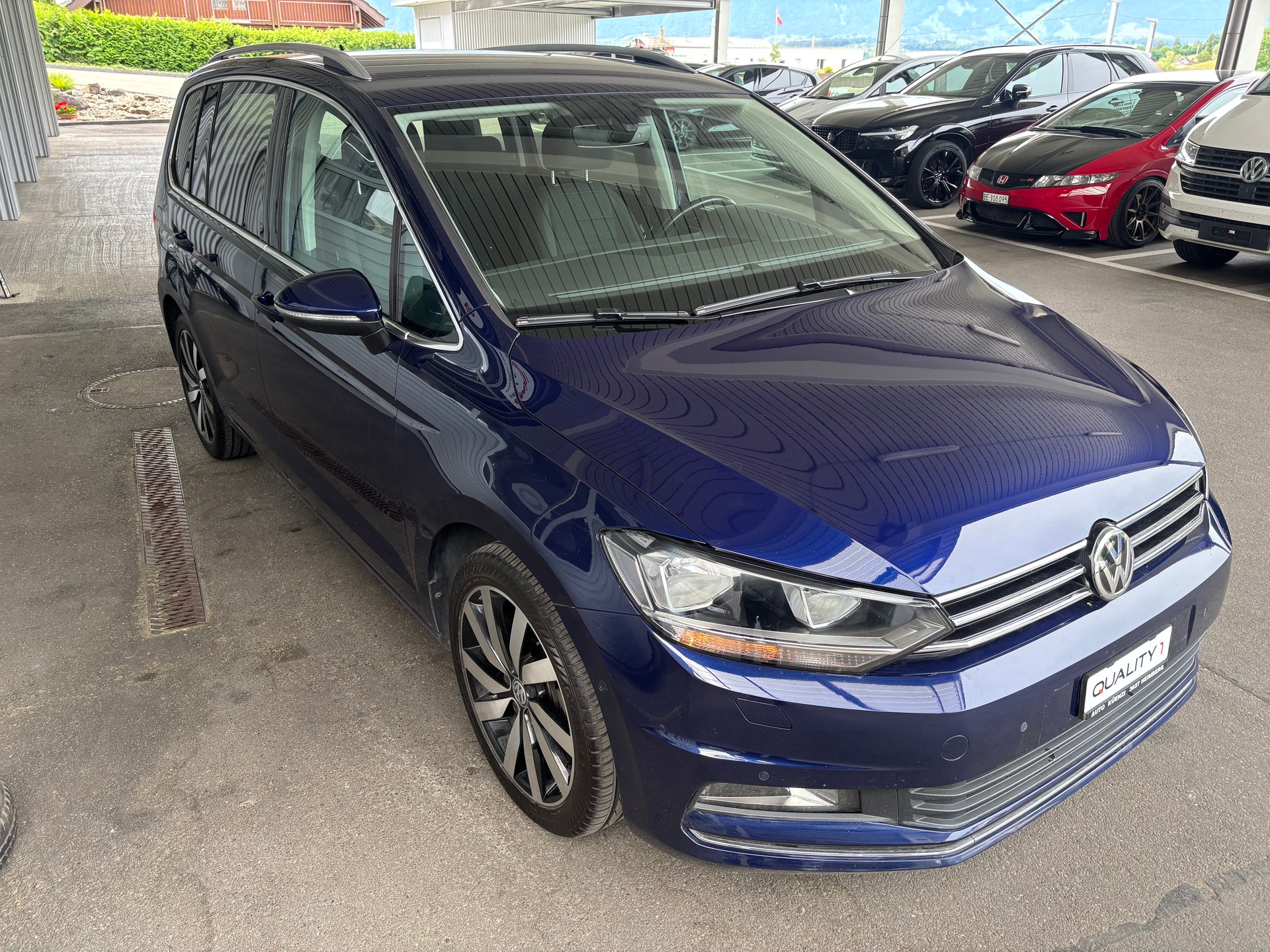VW Touran 1.4 TSI BlueMotion Technology Highline DSG 7. Sitze-showroom-element-1