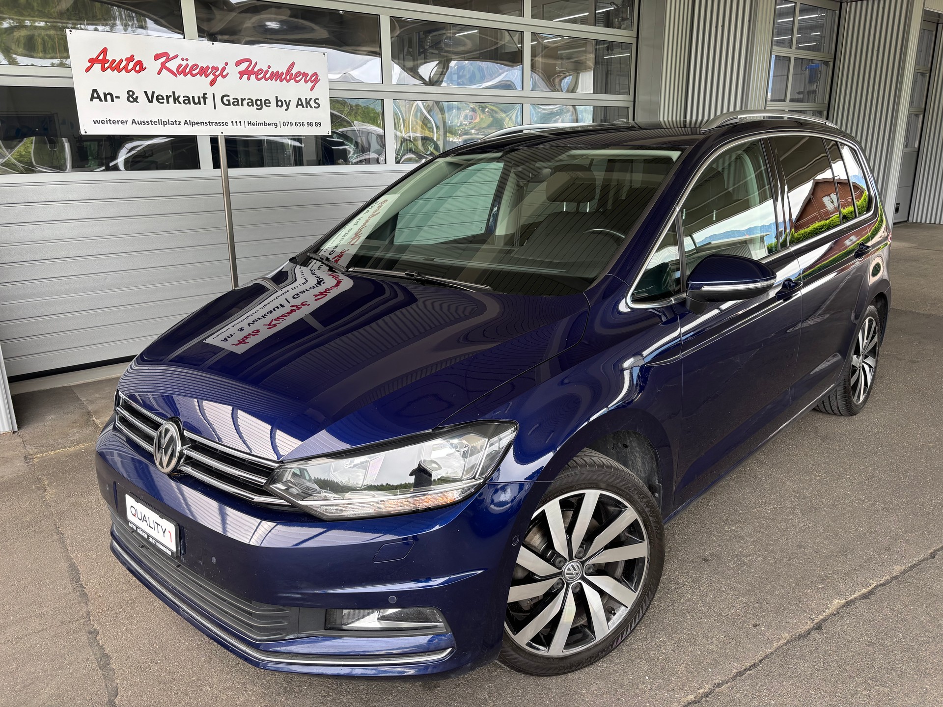 VW Touran 1.4 TSI BlueMotion Technology Highline DSG 7. Sitze