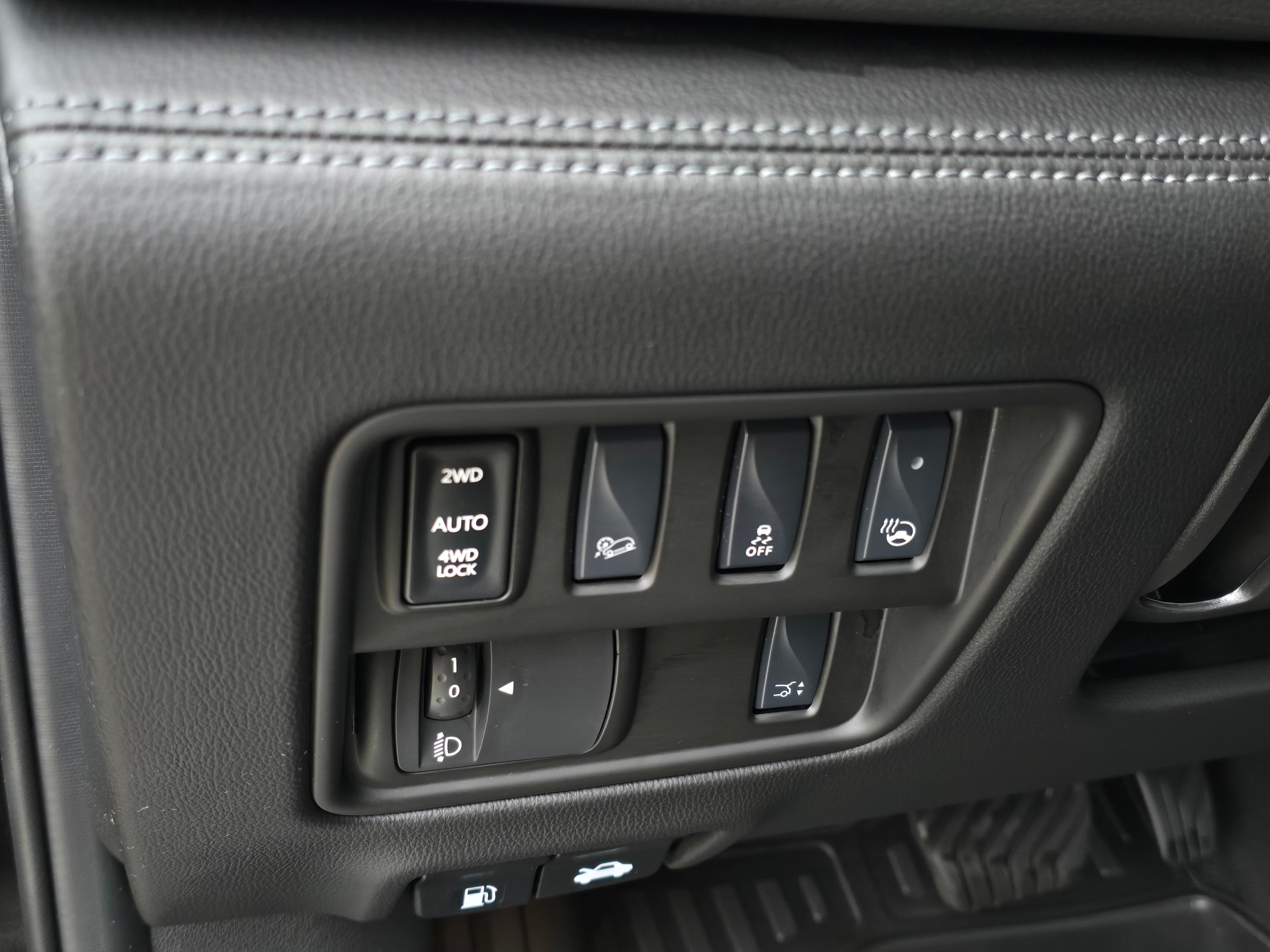 RENAULT Koleos 2.0 dCi Techno 4WD Xtronic CVT-image-27